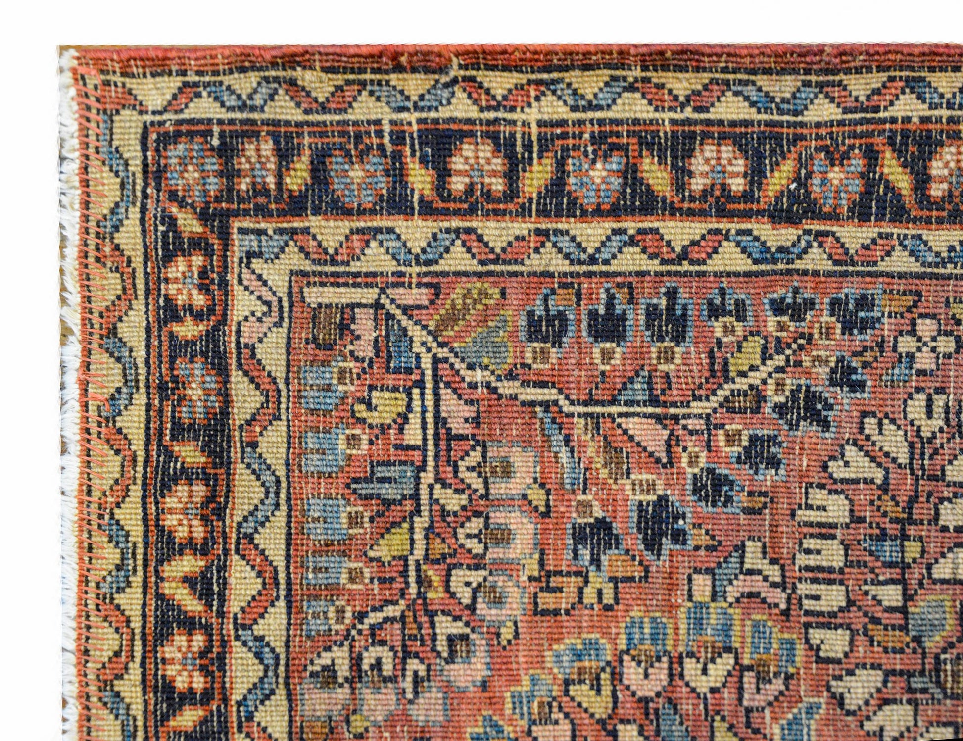 Petite Early 20th Century Sarouk Rug For Sale