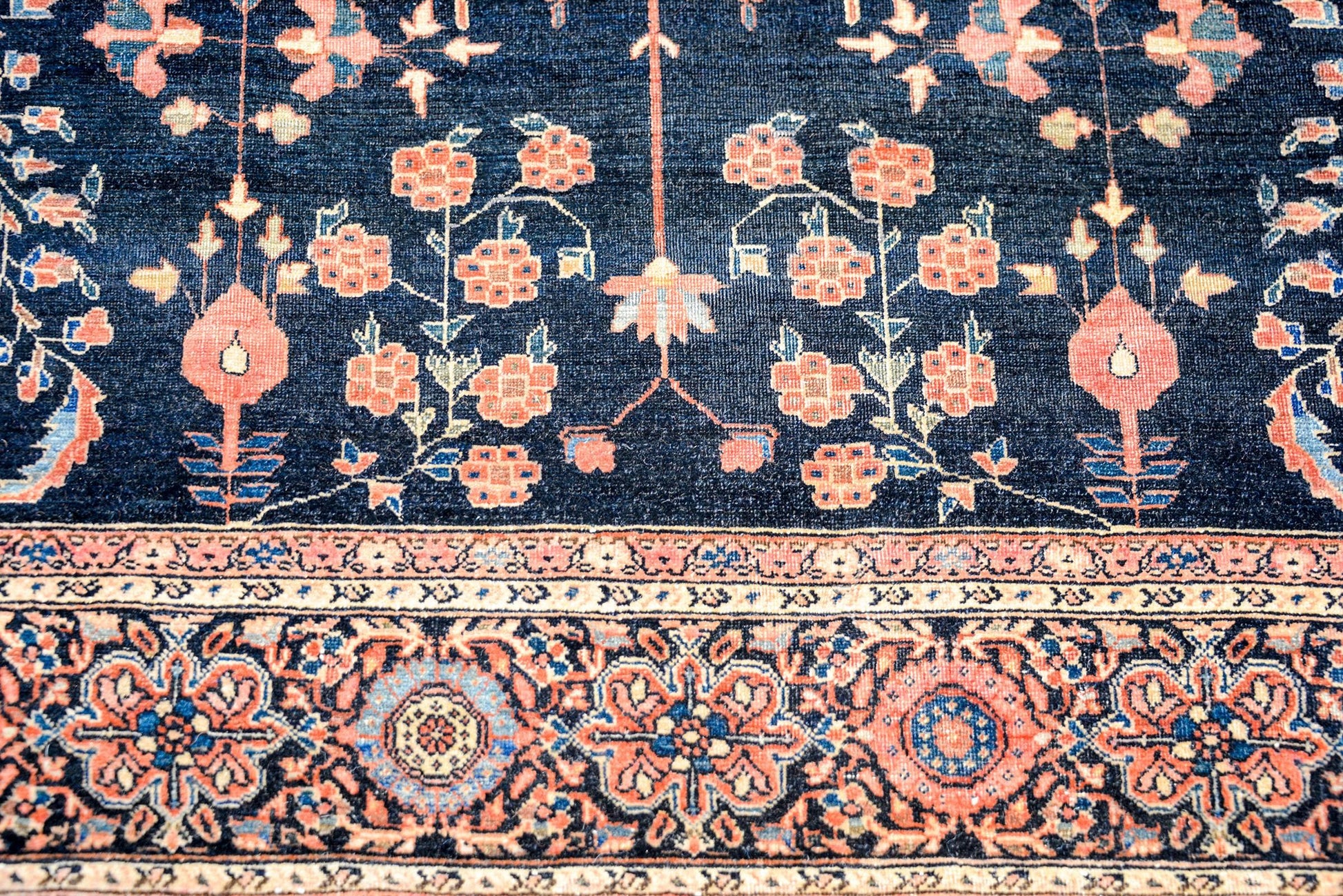 Exceptional Early 20th Century Sarouk Farahan Rug For Sale