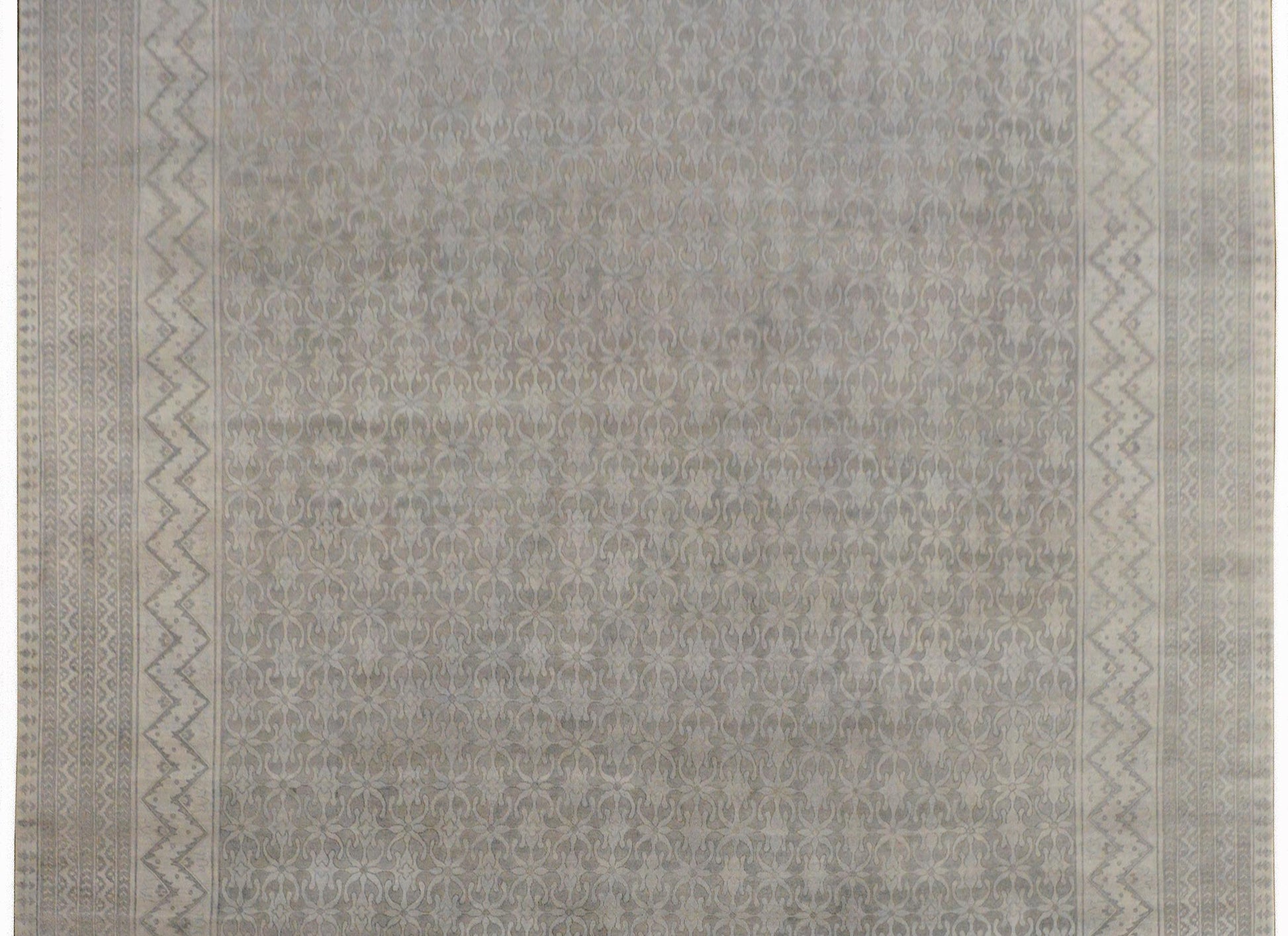 Serene Palatial Size Khanna Rug For Sale