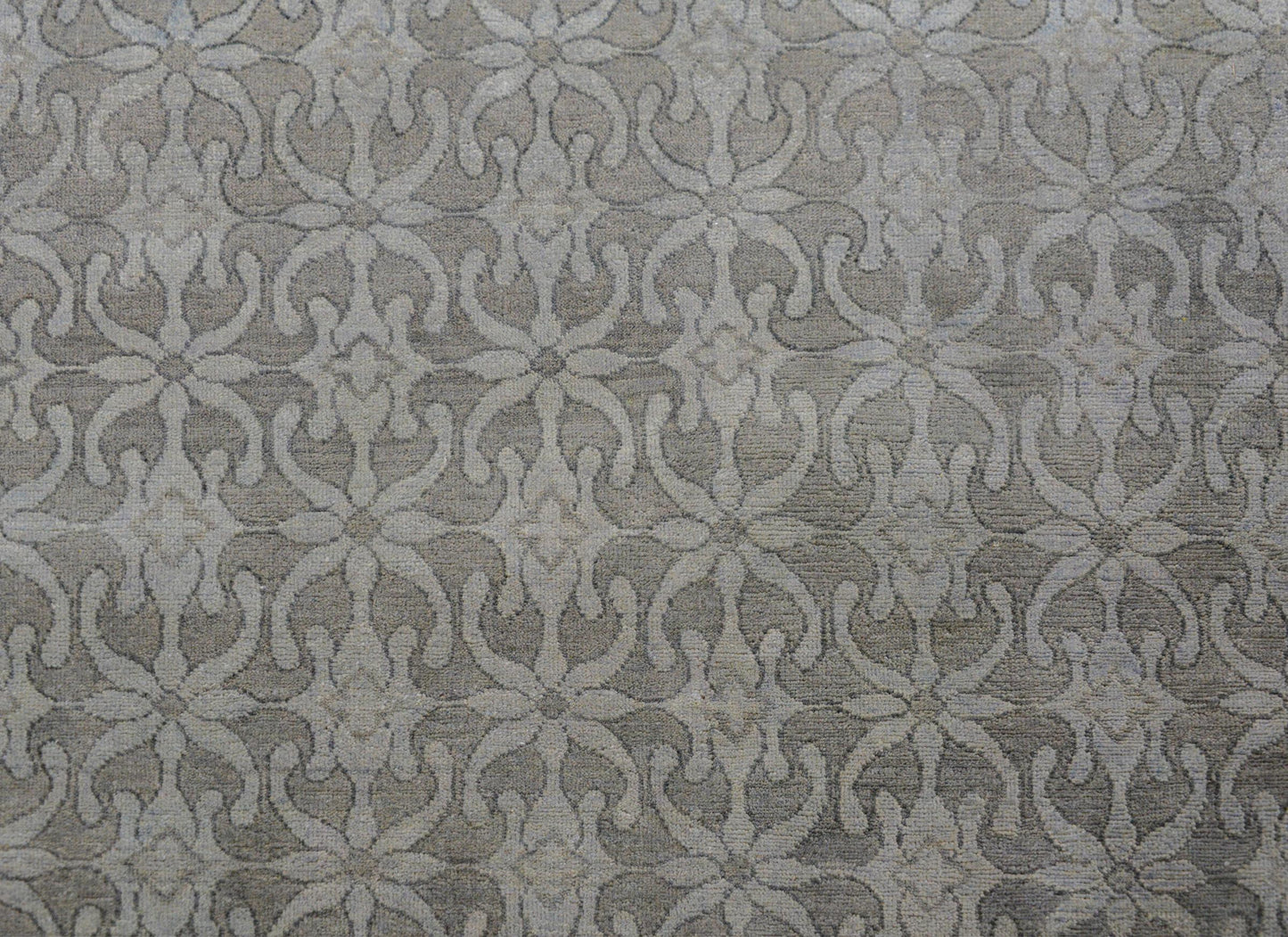 Serene Palatial Size Khanna Rug For Sale