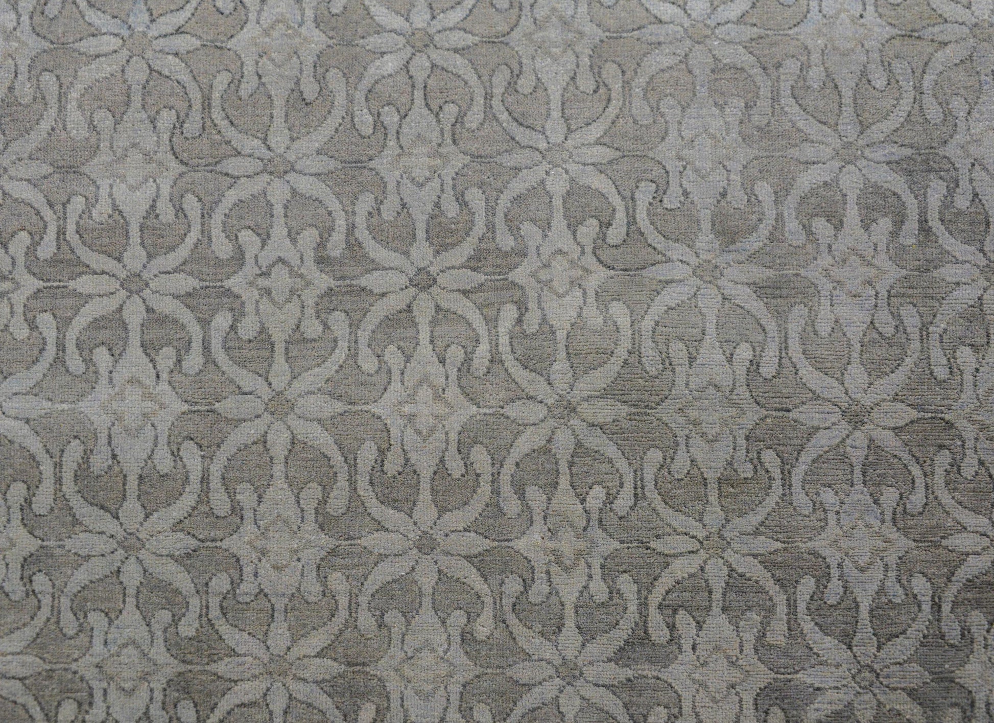 Serene Palatial Size Khanna Rug For Sale
