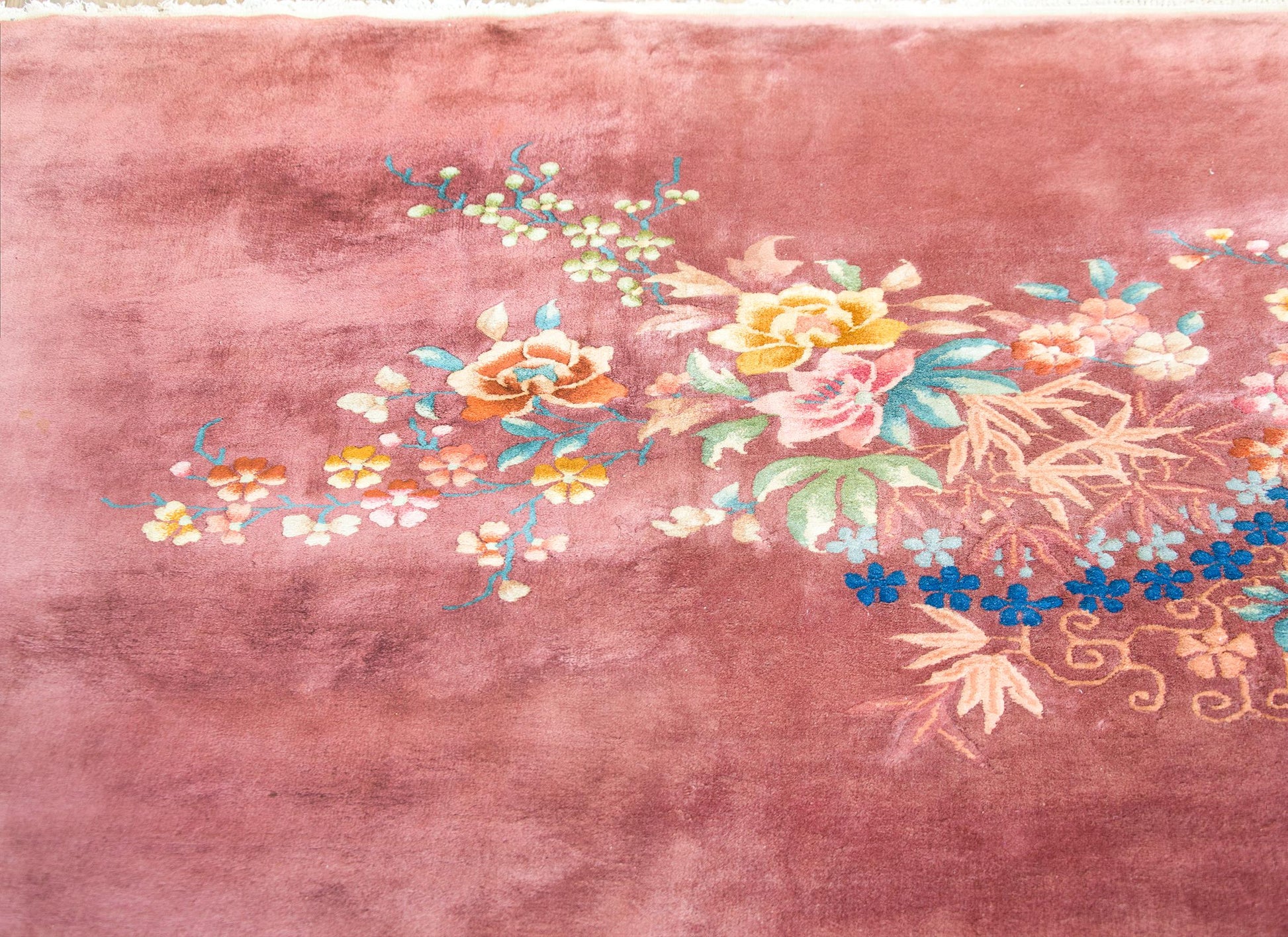 Early 20th Century Chinese Art Deco Rug For Sale