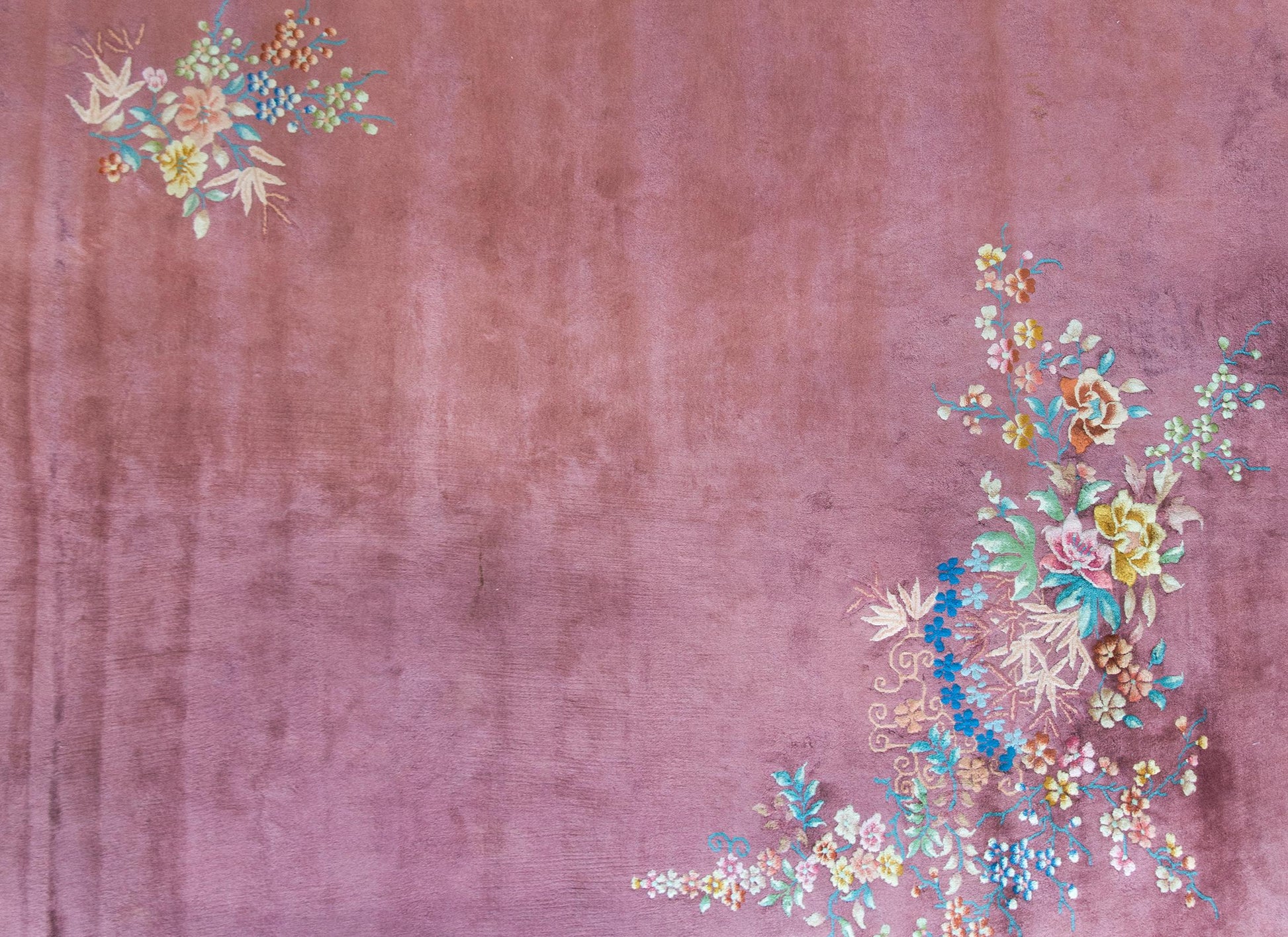 Early 20th Century Chinese Art Deco Rug For Sale