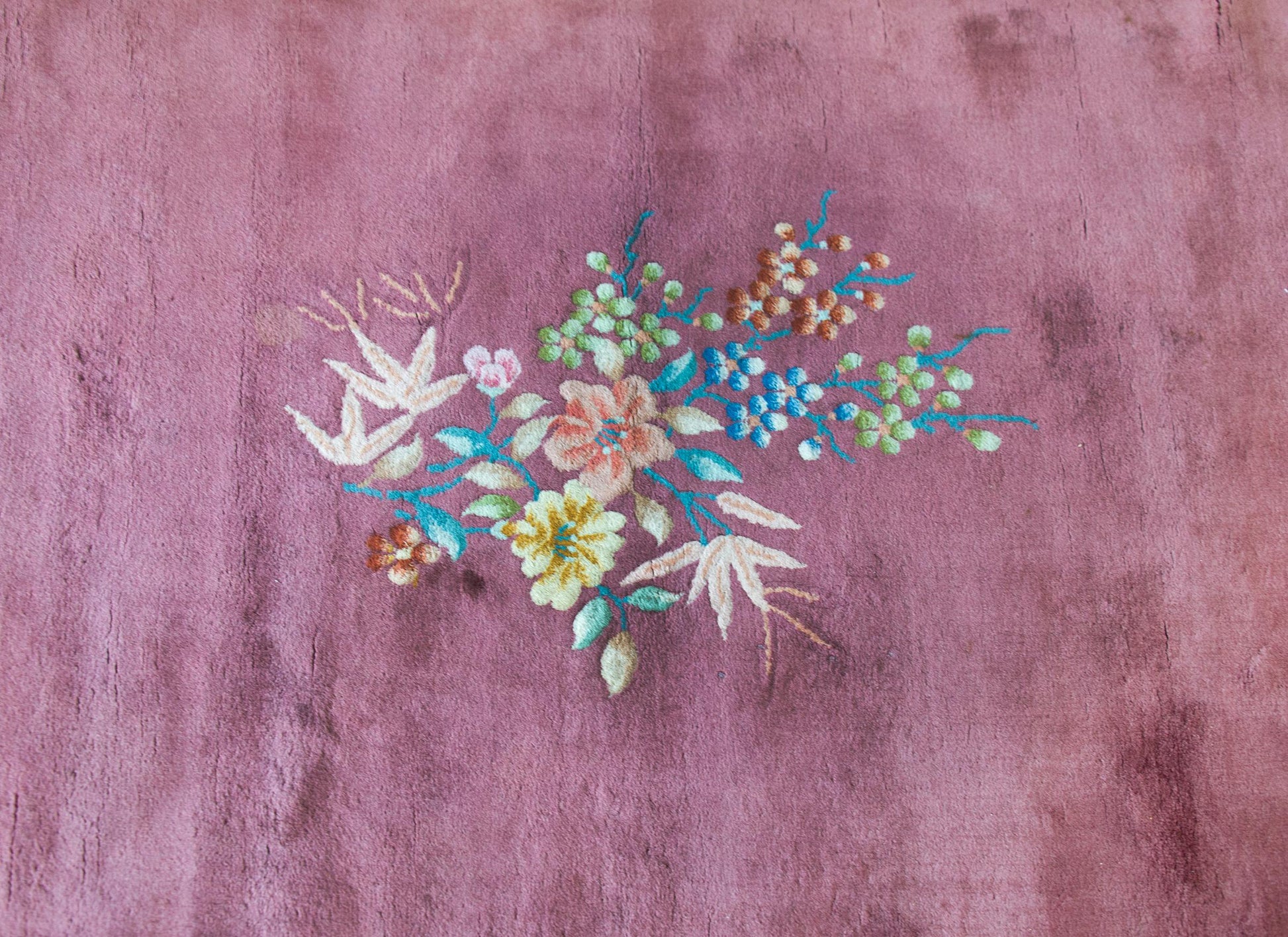Early 20th Century Chinese Art Deco Rug For Sale