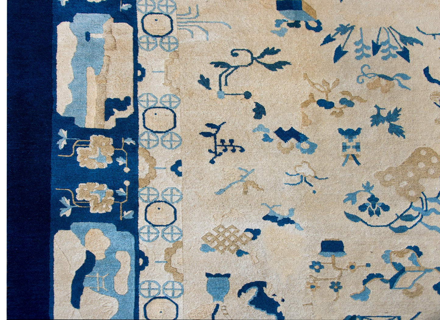 Late 19th Century Chinese Peking Rug For Sale