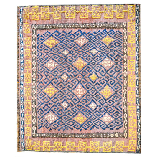Early 20th Century Sumak Bag Face Rug For Sale