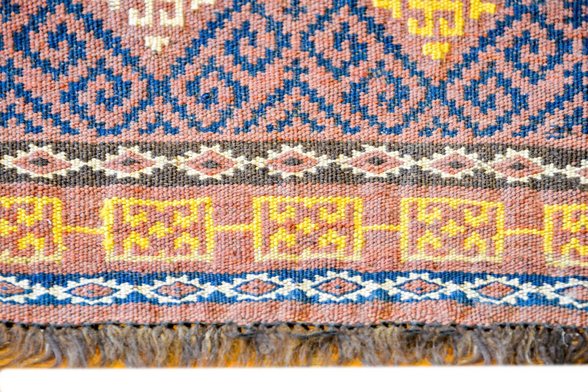 Early 20th Century Sumak Bag Face Rug For Sale