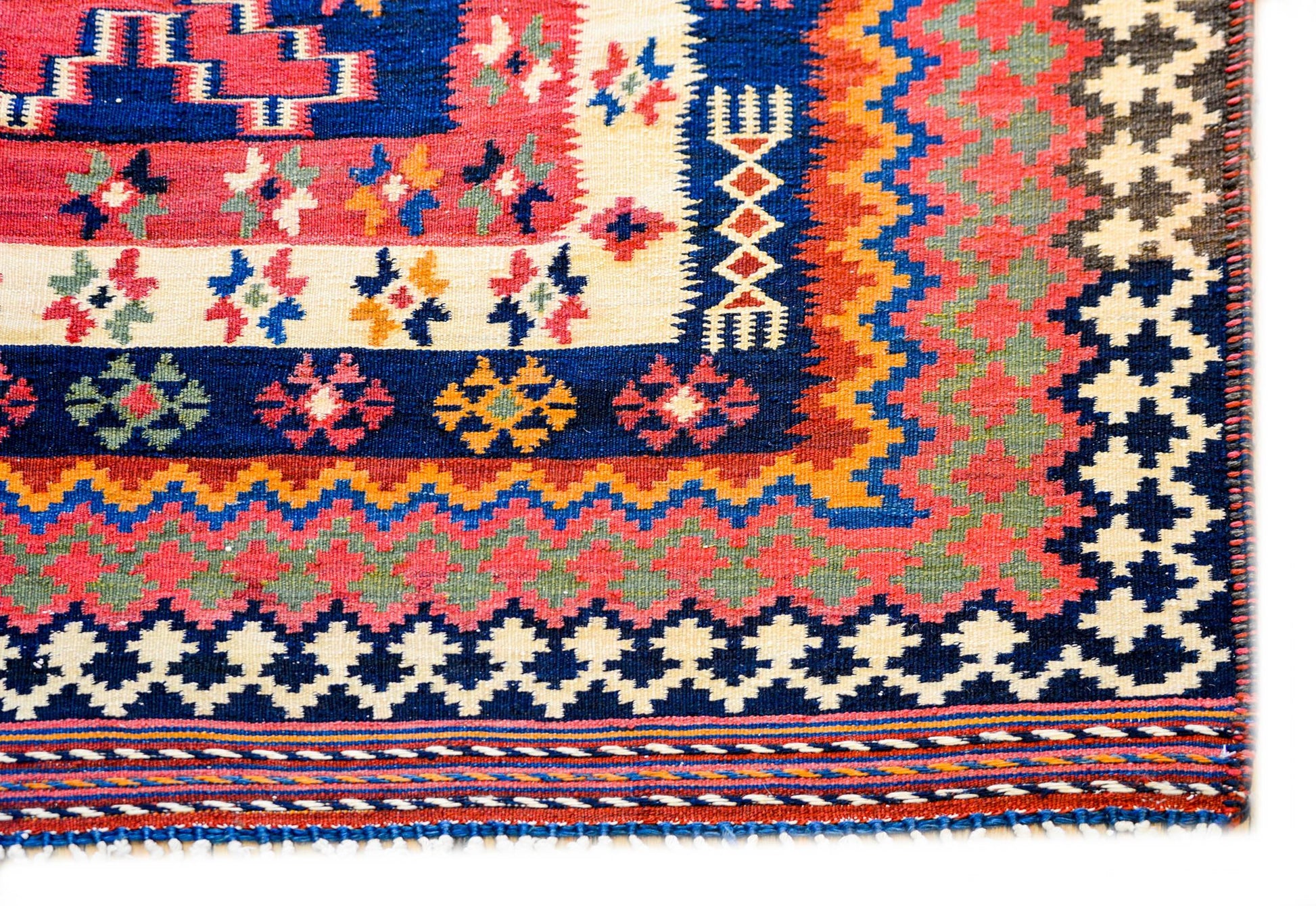 Exceptional Late 20th Century Saveh Kilim Rug For Sale