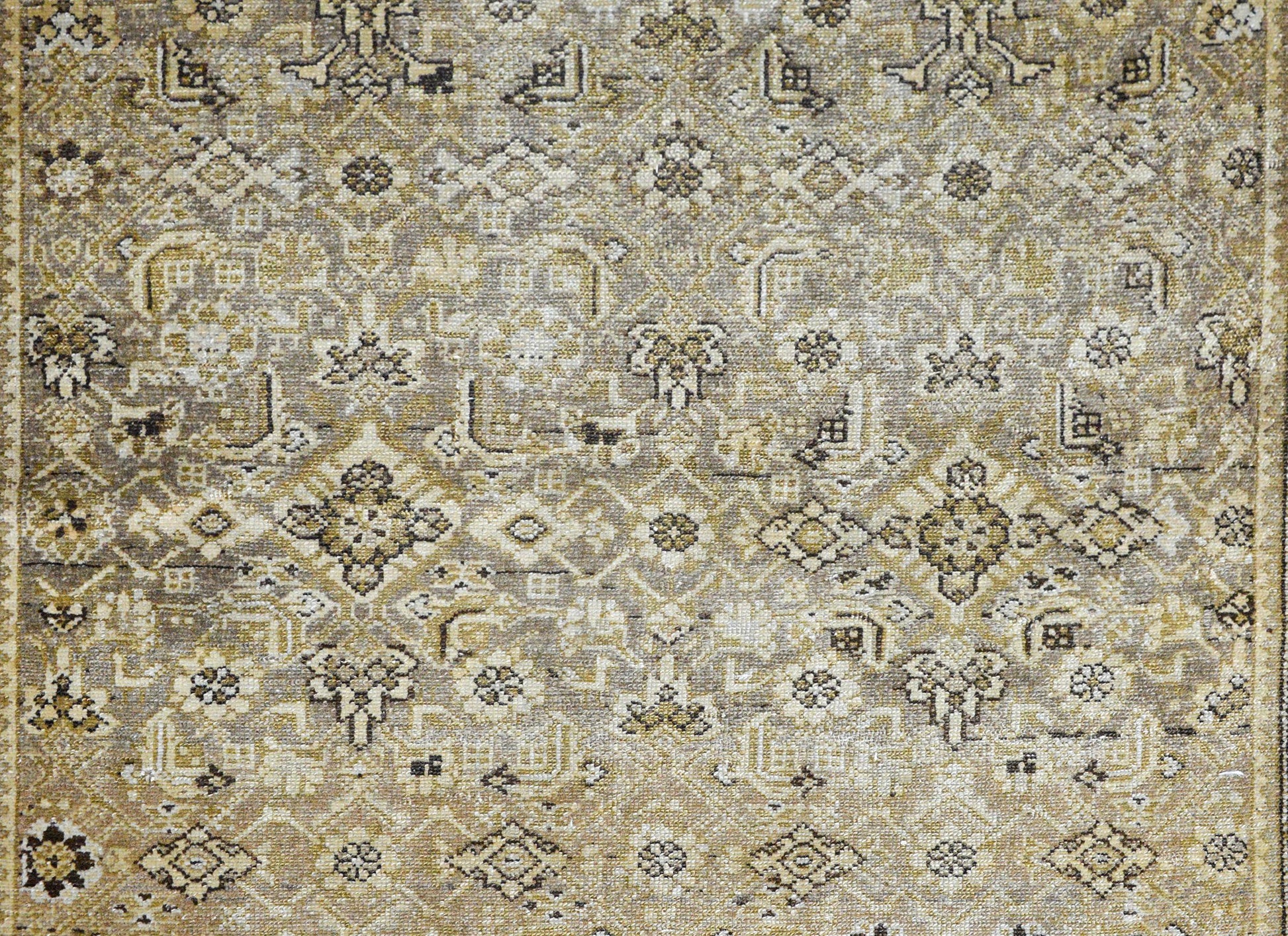 Mid-20th Century Malayer Rug For Sale