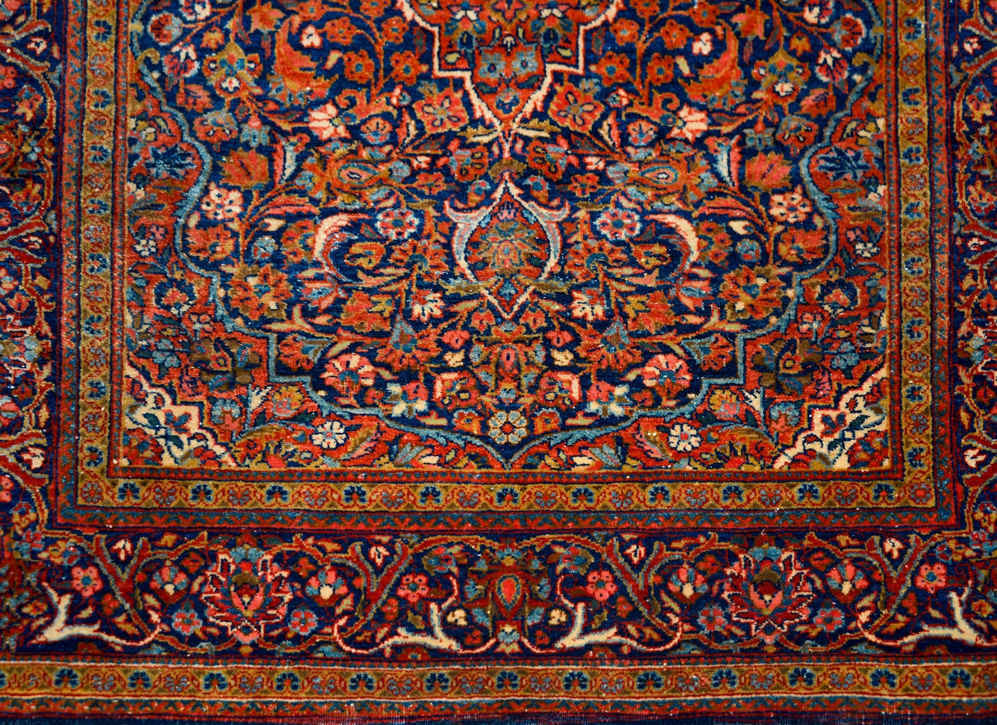Early 20th Century Kashan Rug For Sale