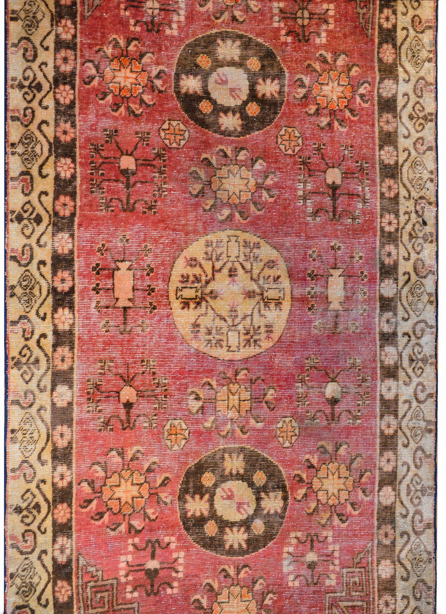 Beautiful Early 20th Century Khotan Rug For Sale