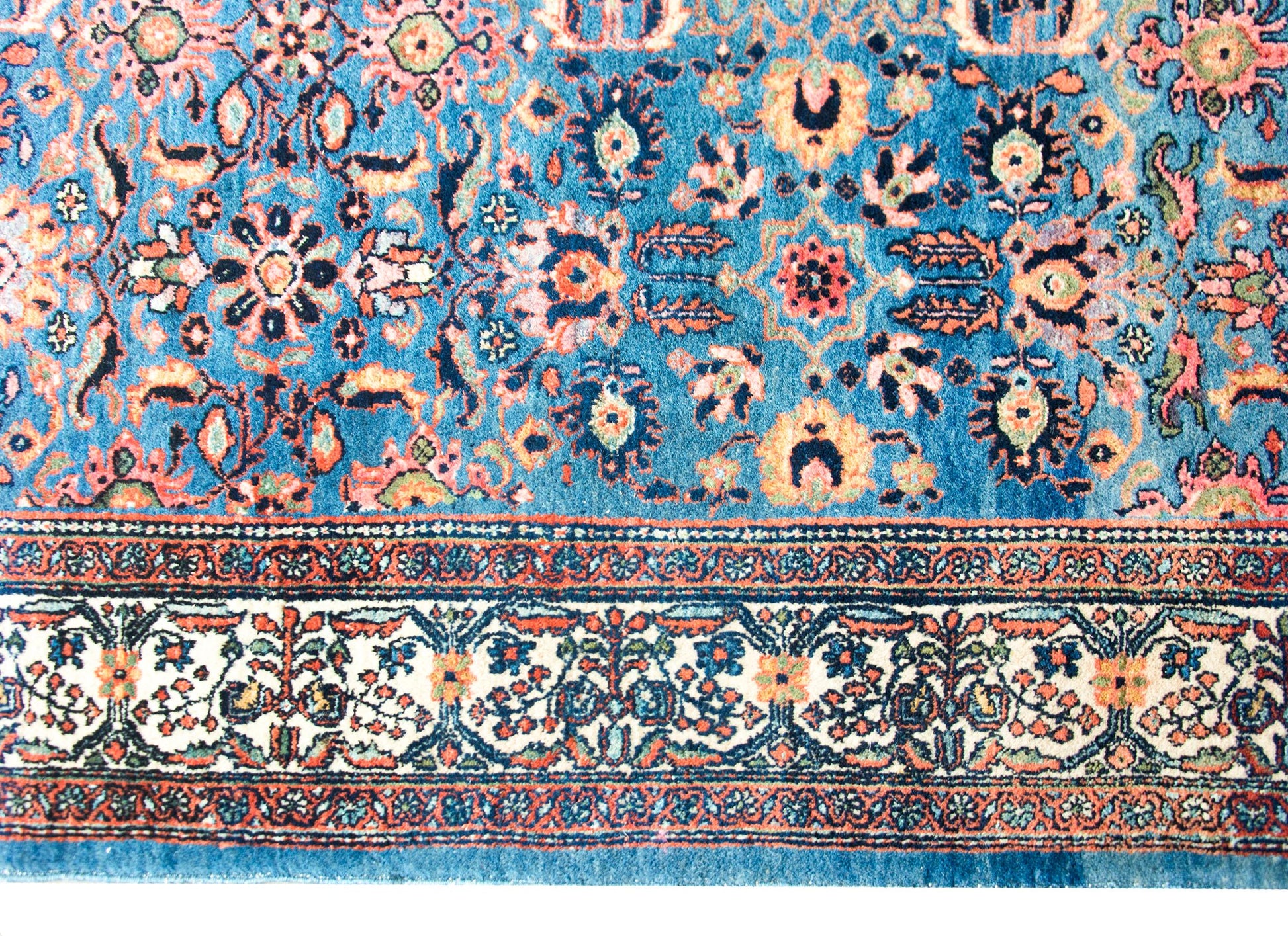 Early 20th Century Persian Bibikibad Rug For Sale
