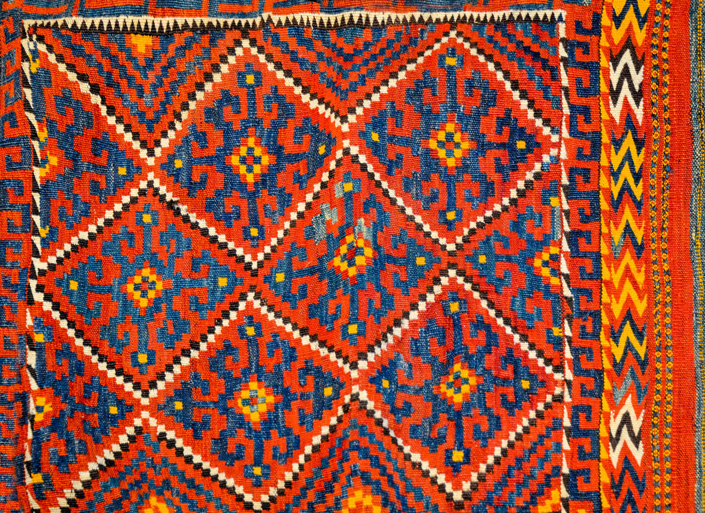 Early 20th Century Kilim Saddle Bag For Sale