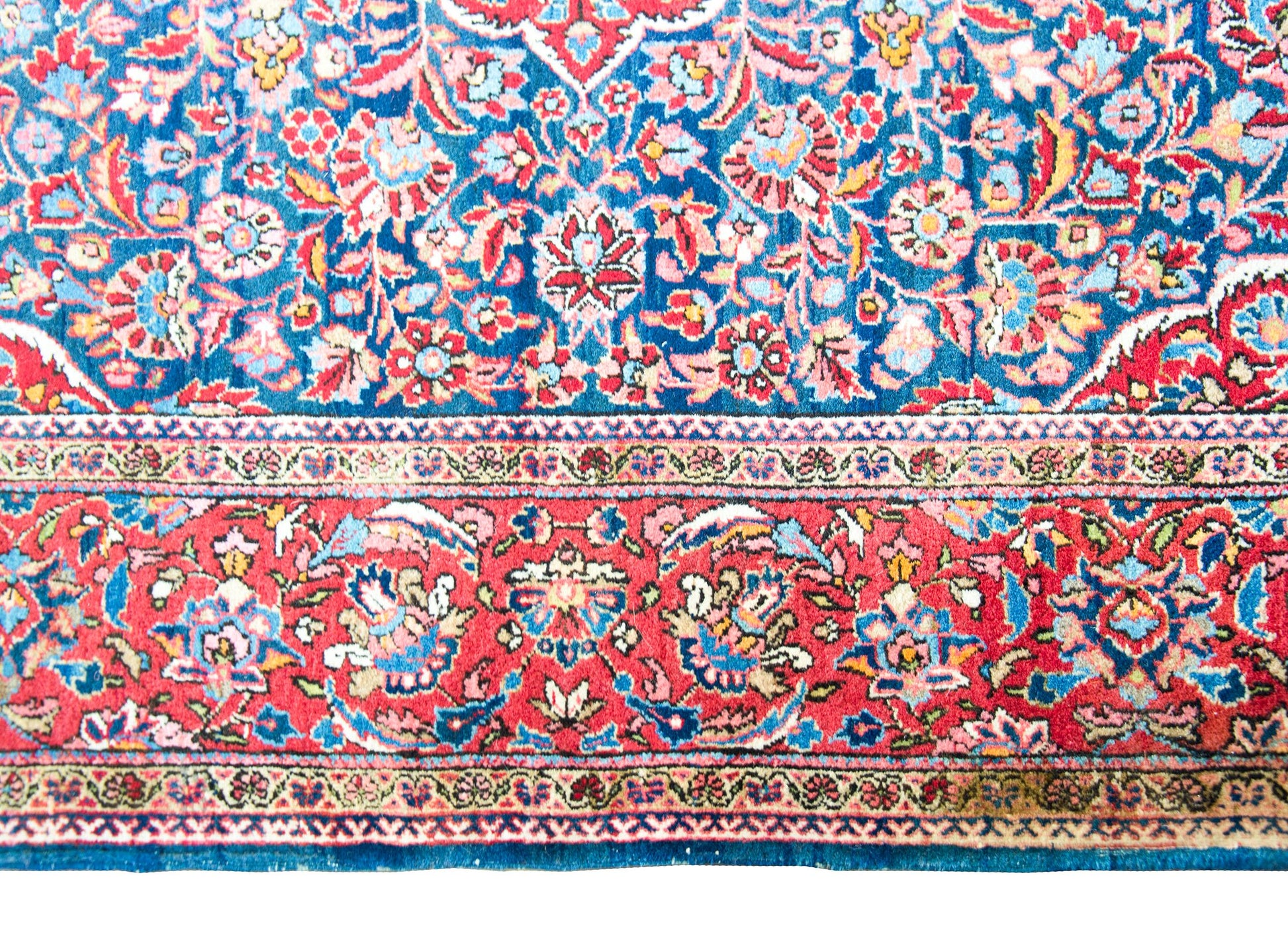 Early 20th Century Persian Kashan Rug For Sale