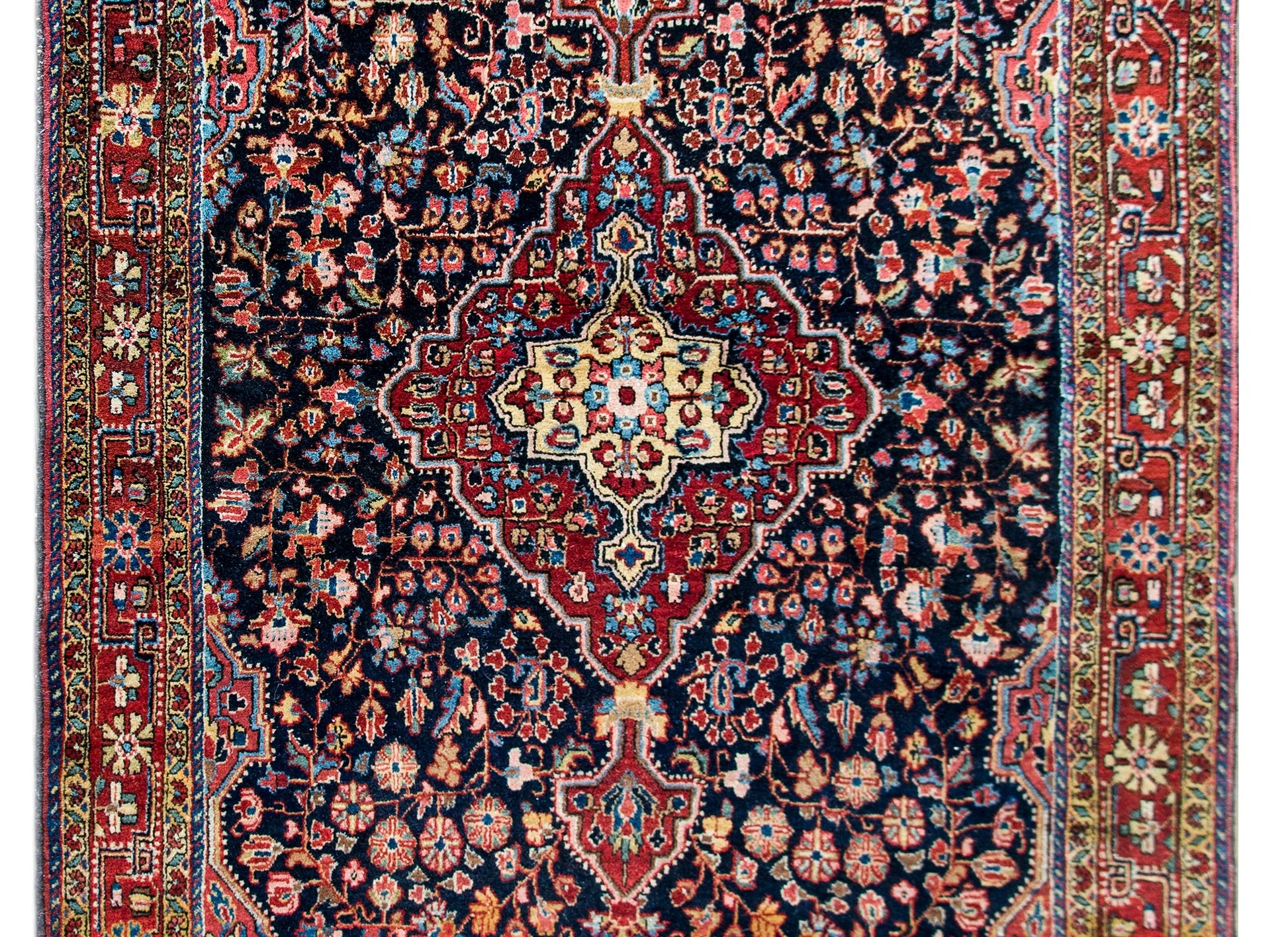 Early 20th Century Persian Bidjar Rug For Sale