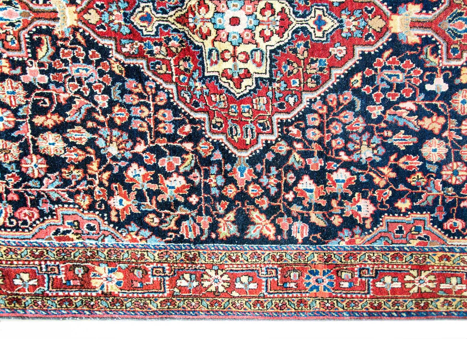 Early 20th Century Persian Bidjar Rug For Sale