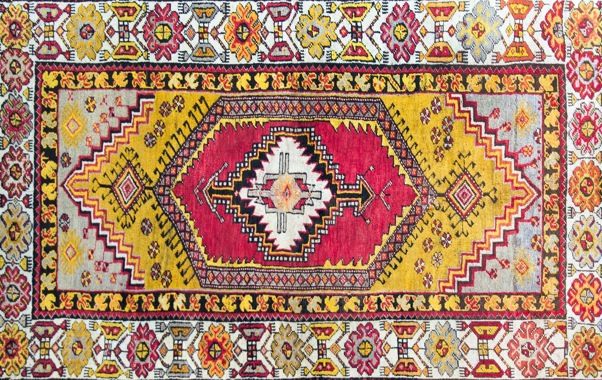 Early 20th Century Turkish Konya Rug For Sale