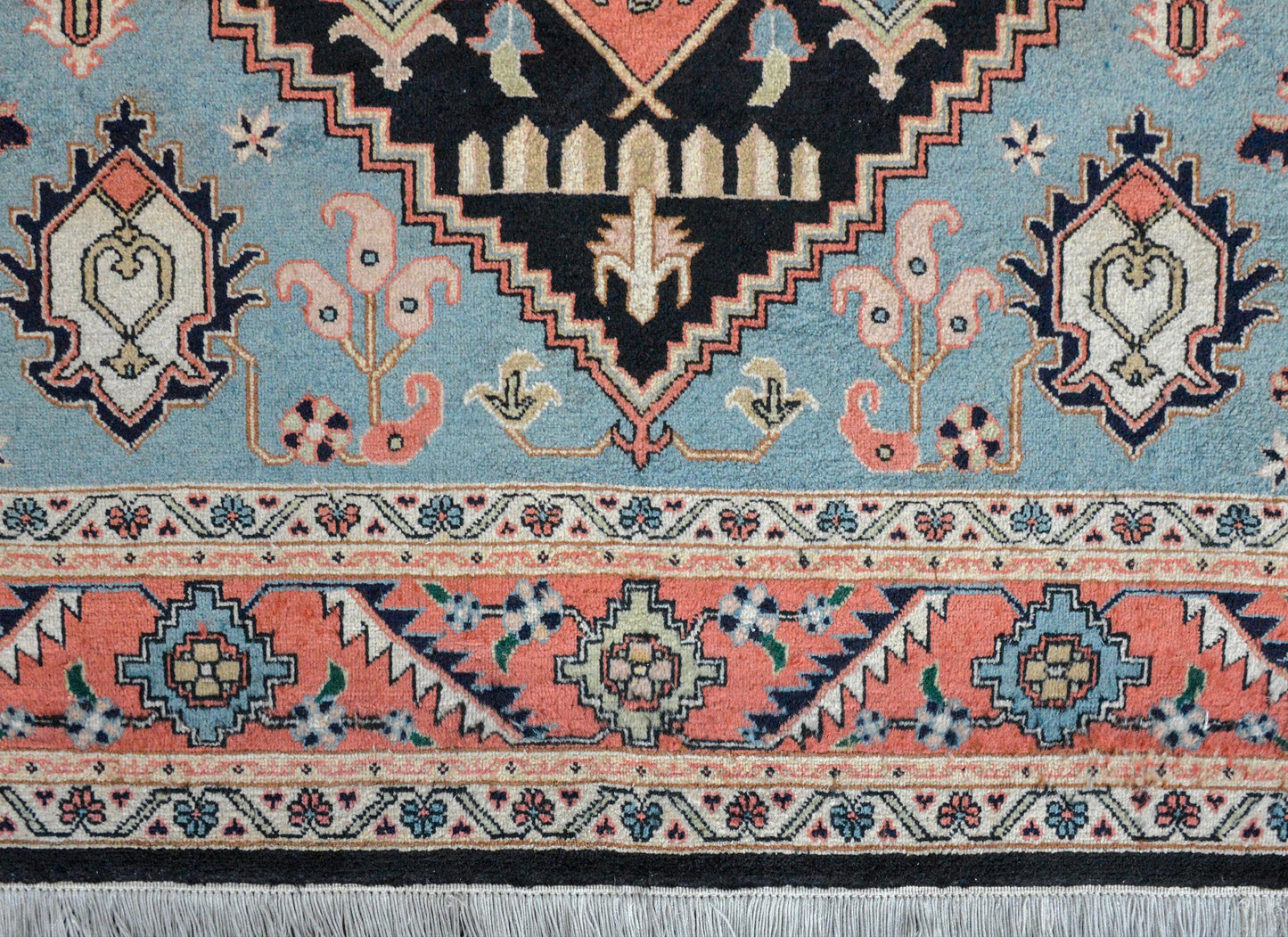 Vintage Persian Heriz Rug For Sale