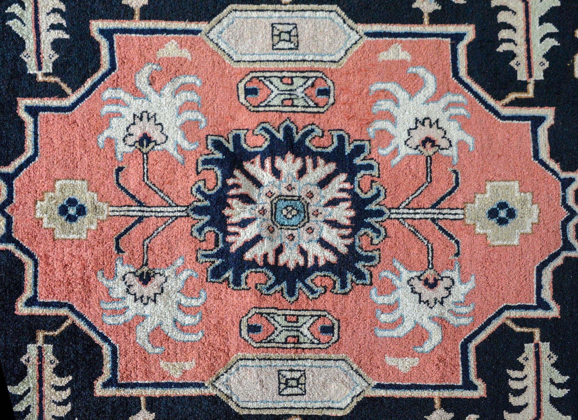 Vintage Persian Heriz Rug For Sale