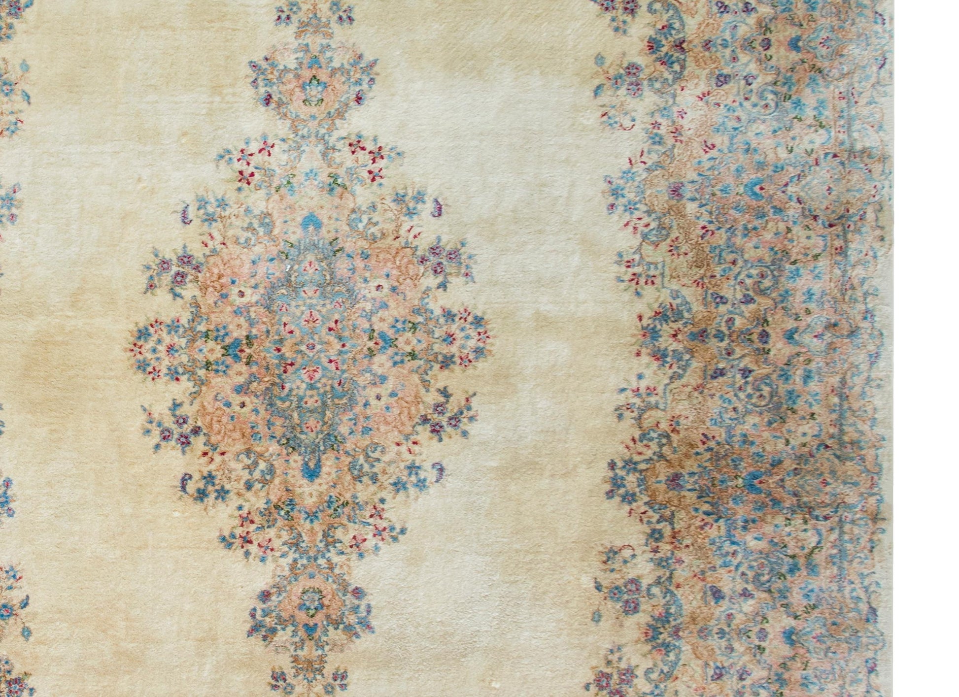 Early 20th Century Persian Kirman Rug For Sale