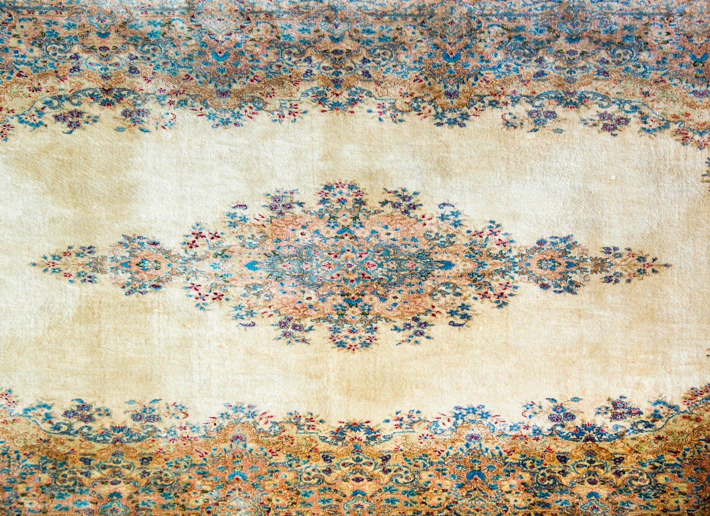 Early 20th Century Persian Kirman Rug For Sale