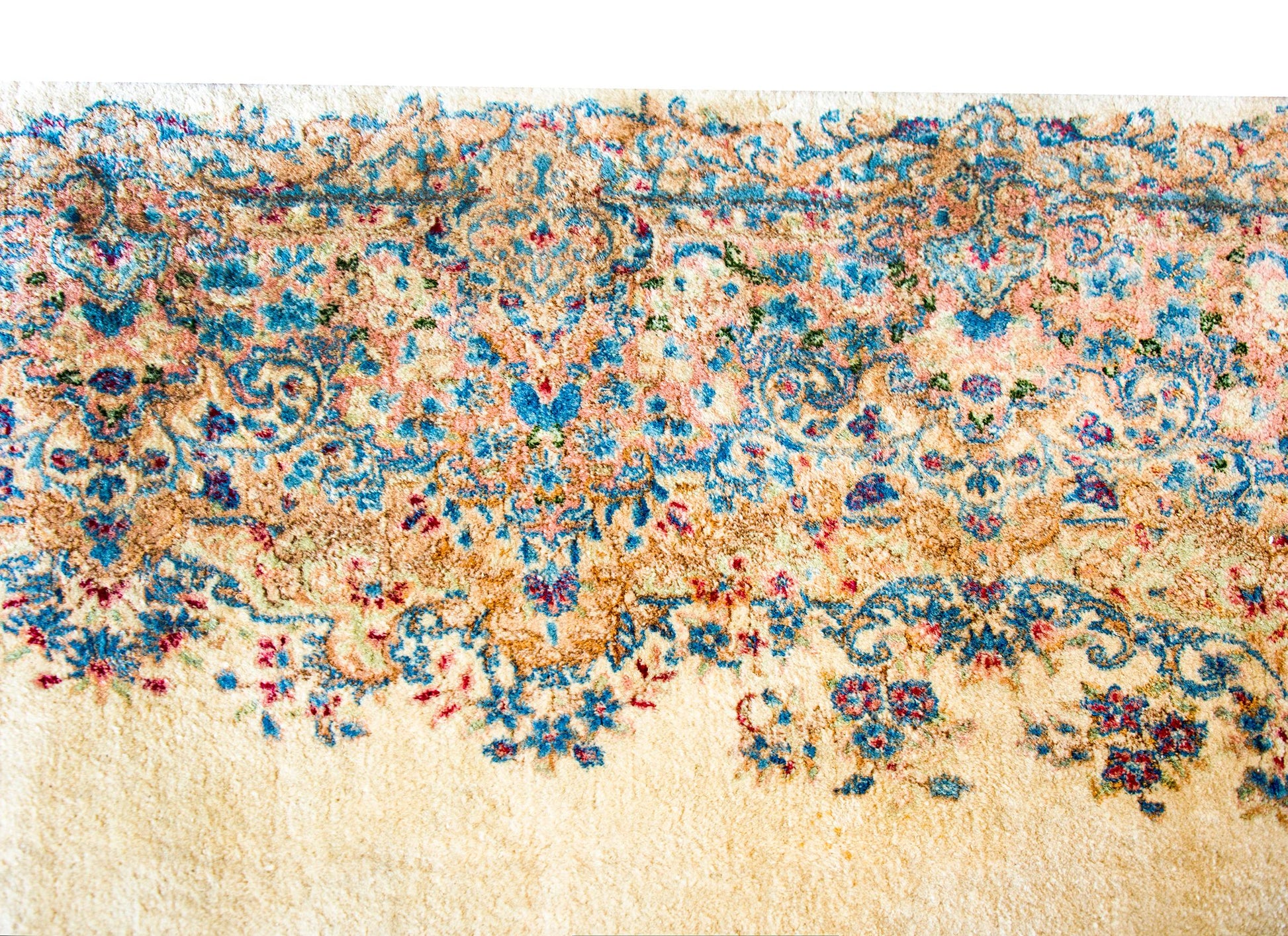 Early 20th Century Persian Kirman Rug For Sale