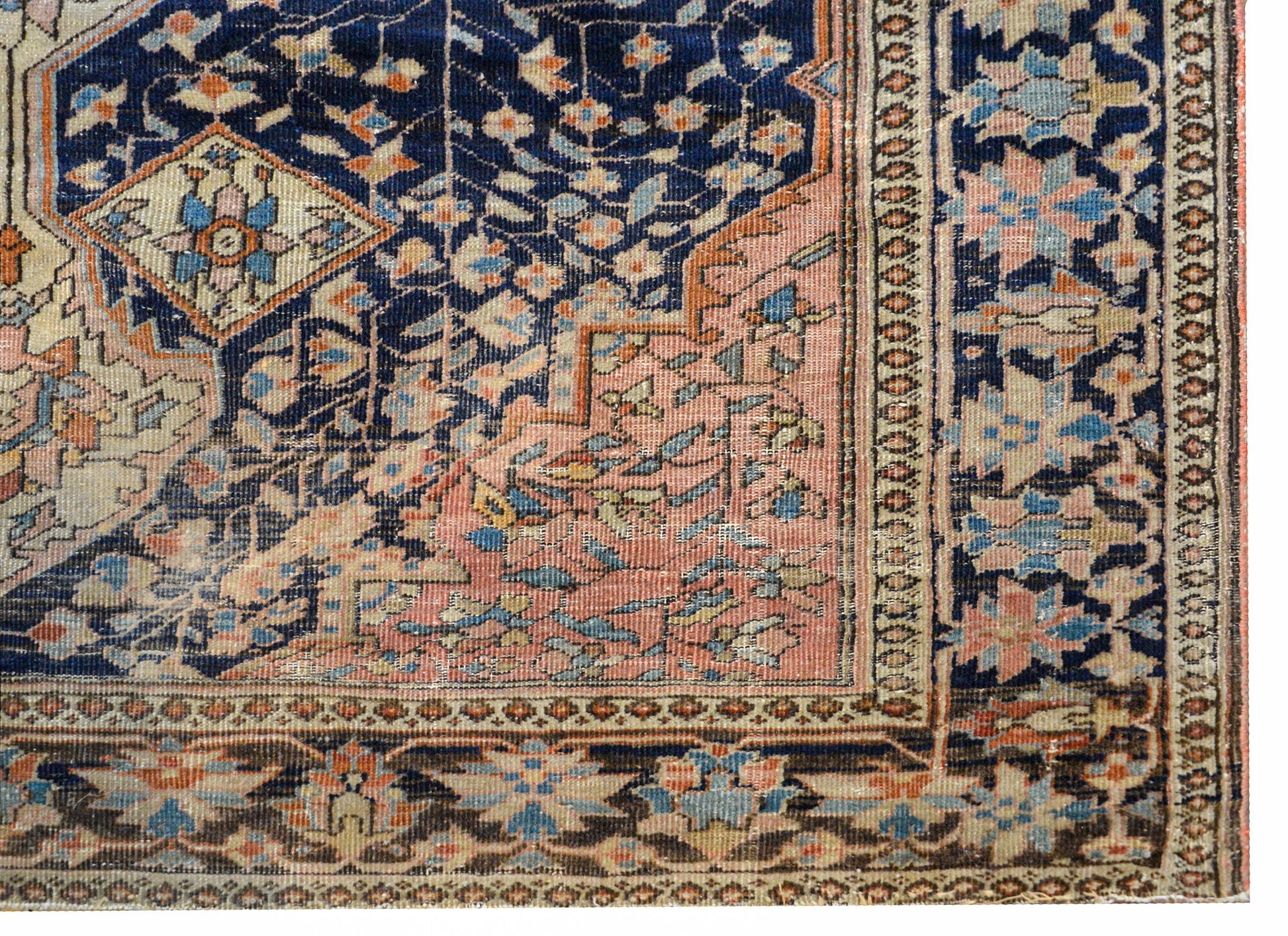 Beautiful Early 20th Century Sarouk Farahan Rug For Sale