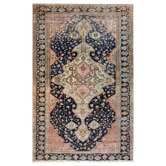 Beautiful Early 20th Century Sarouk Farahan Rug For Sale