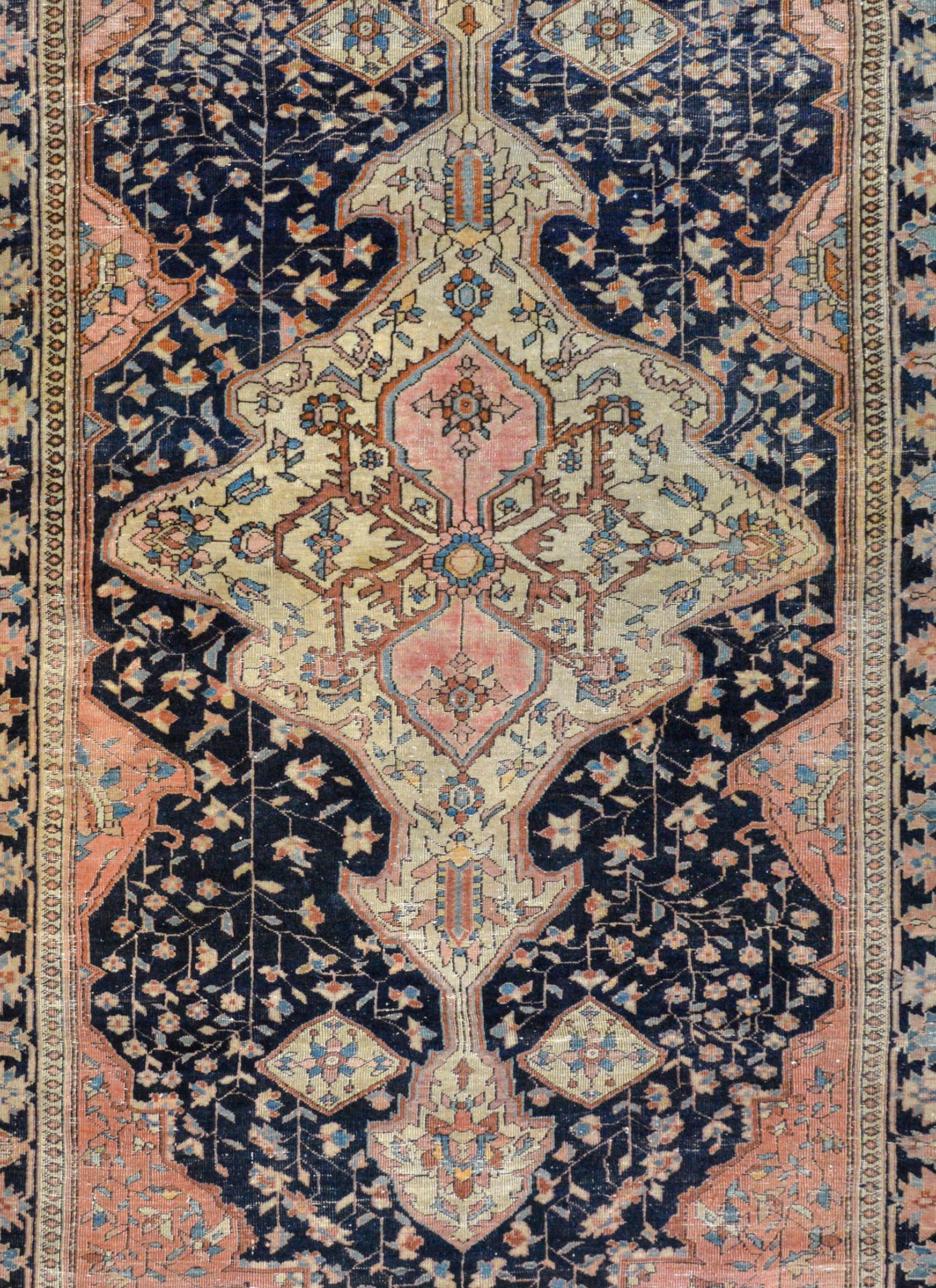 Beautiful Early 20th Century Sarouk Farahan Rug For Sale