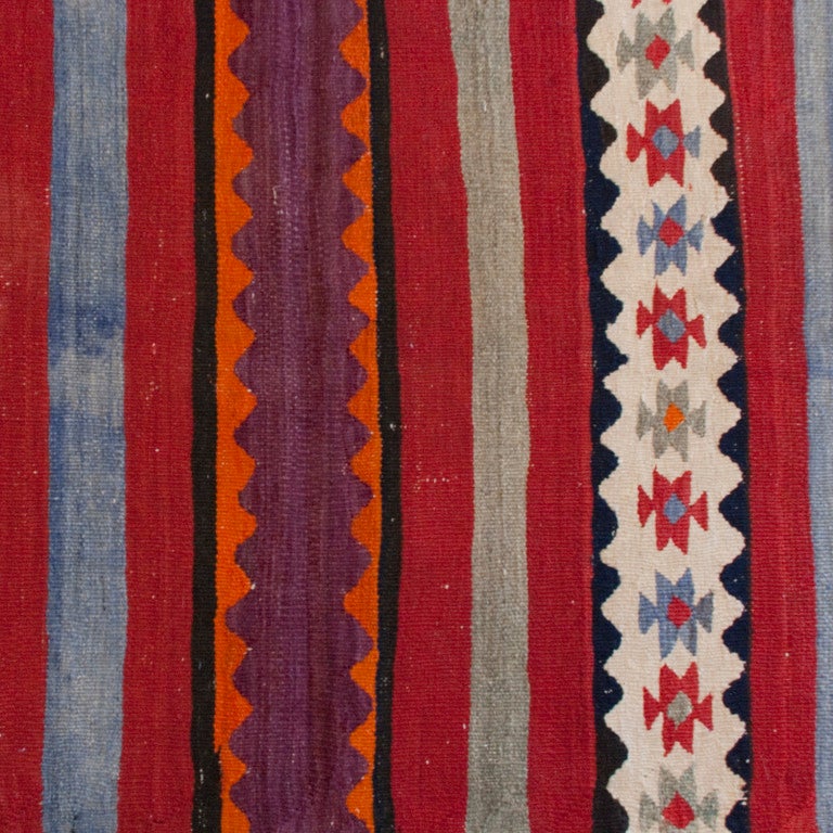 Early 20th Century Zarand Kilim Carpet For Sale