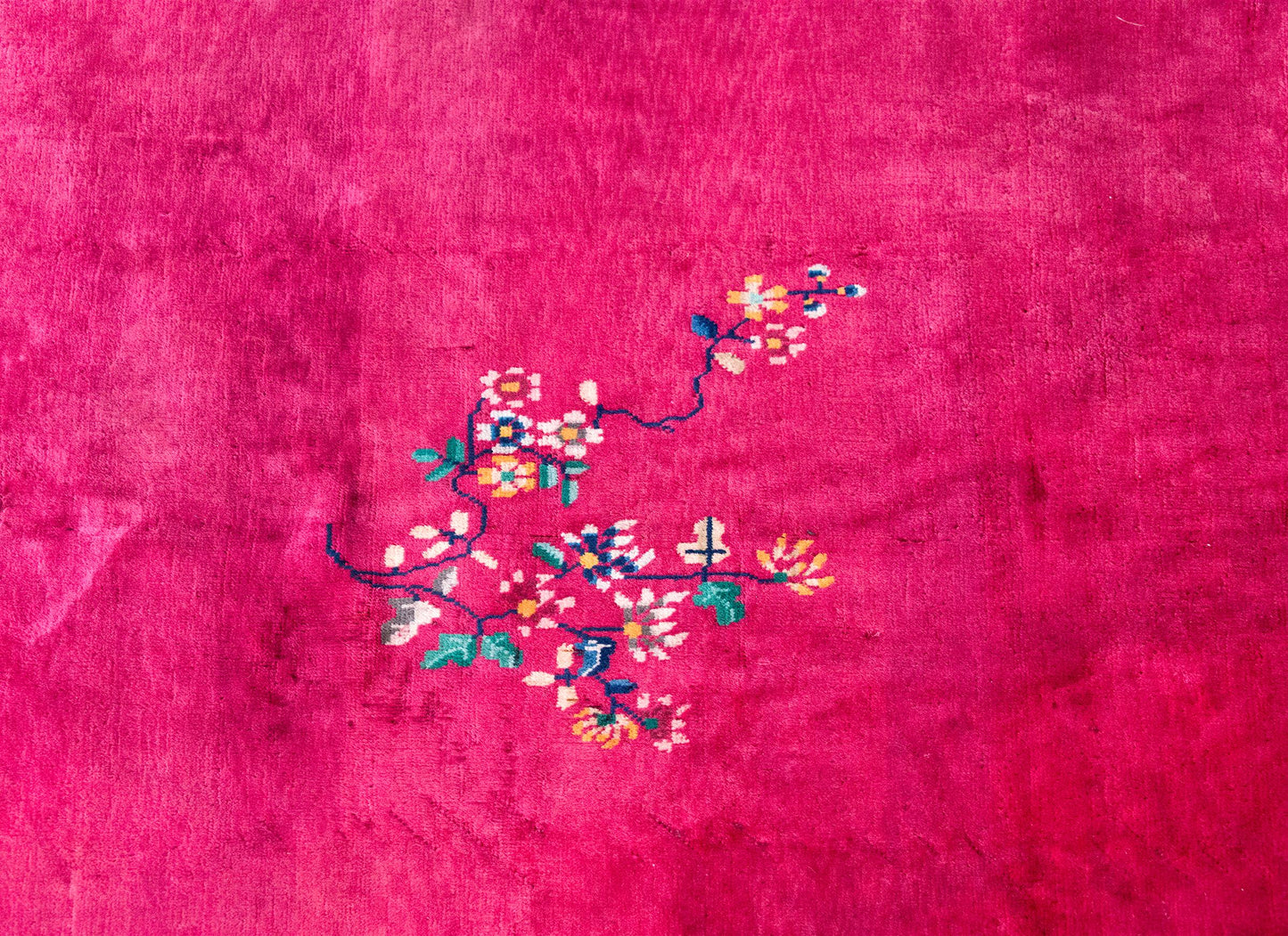 Early 20th Century Chinese Art Deco Rug For Sale