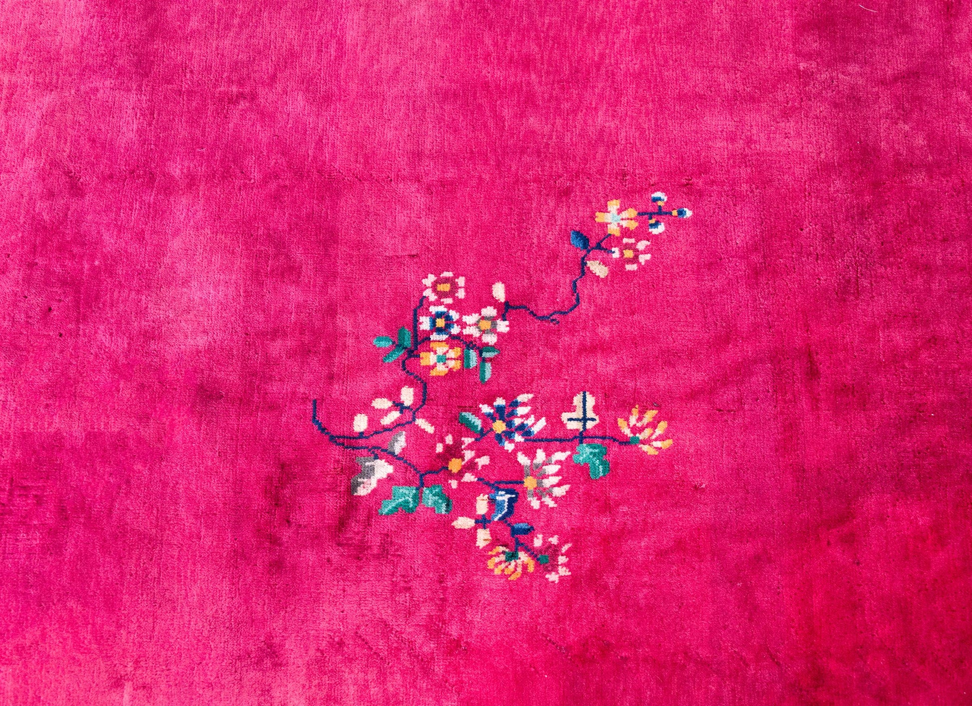 Early 20th Century Chinese Art Deco Rug For Sale
