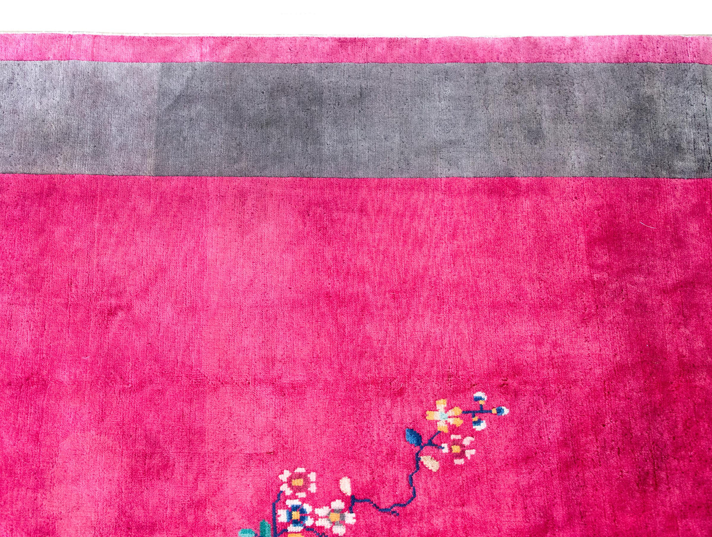 Early 20th Century Chinese Art Deco Rug For Sale
