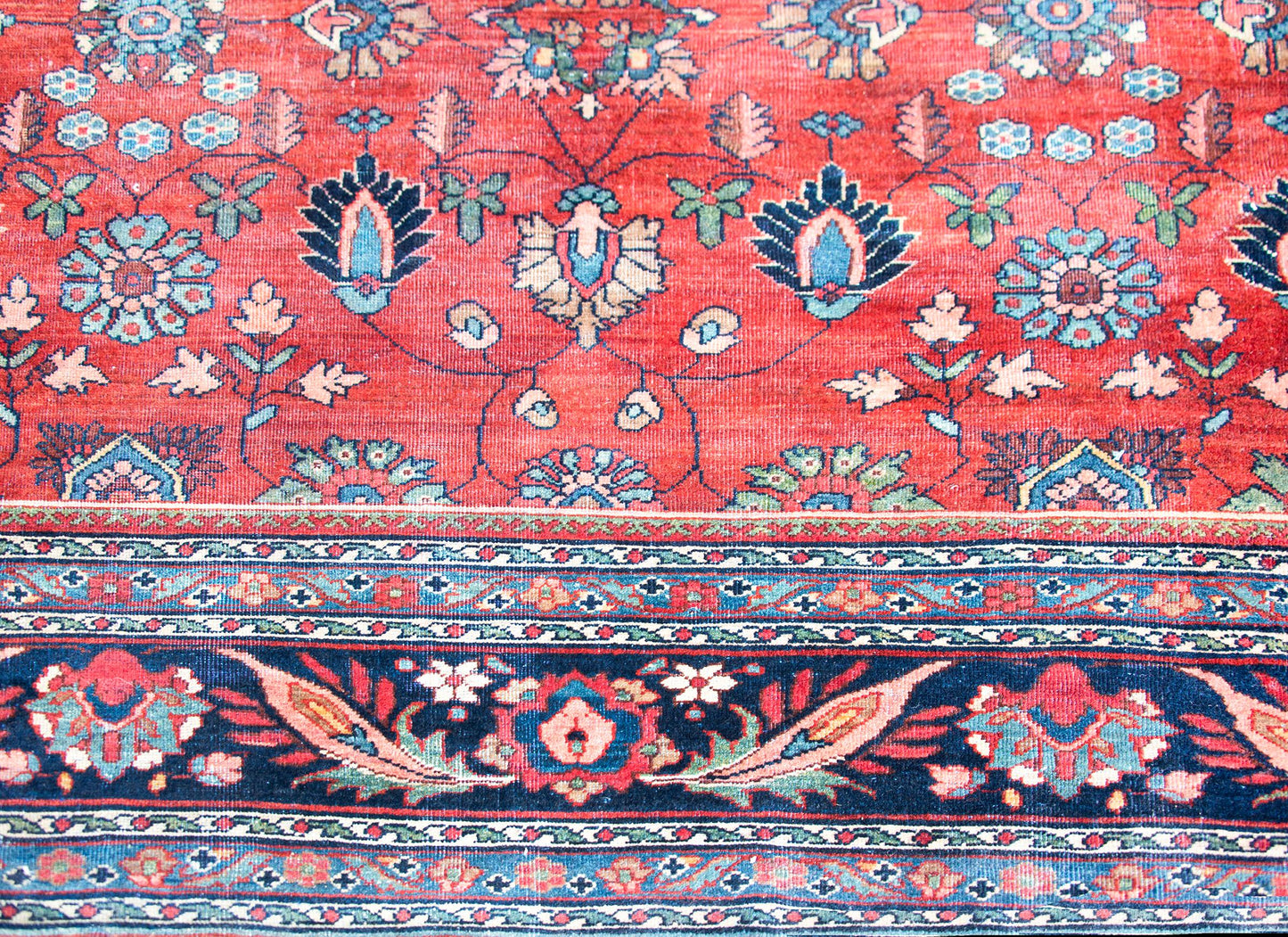 Early 20th Century Persian Sarouk Mahal Rug For Sale