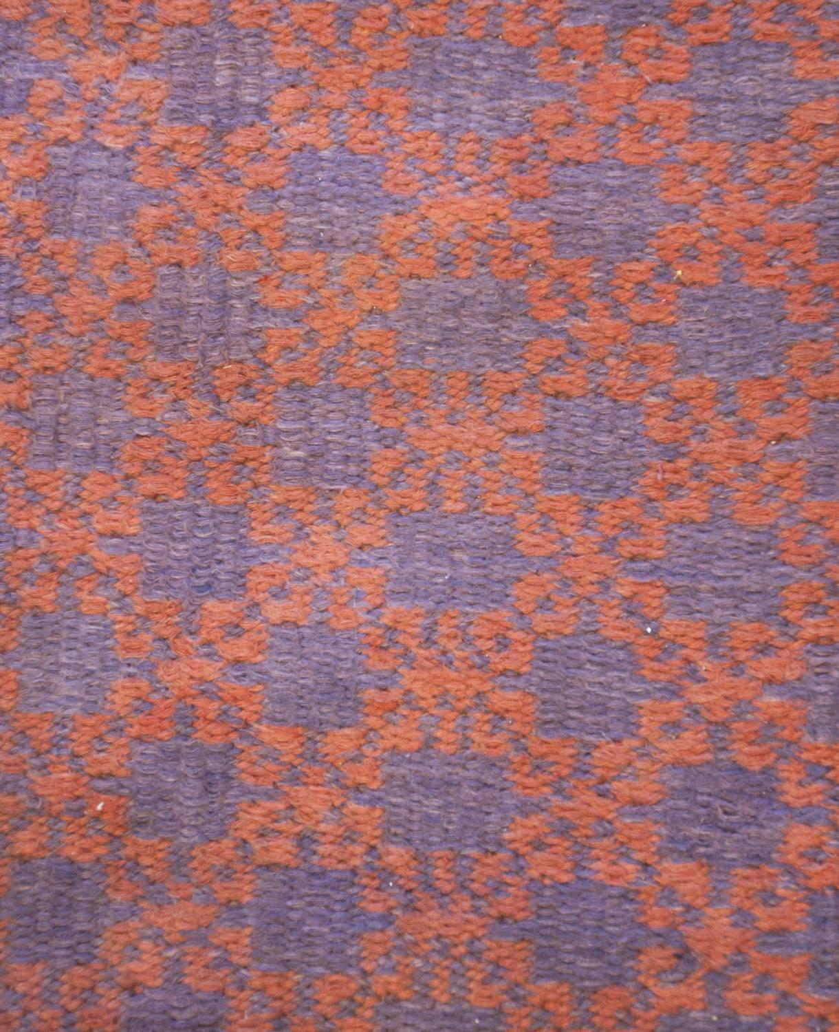 Early 20th Century Saveh Kilim Rug For Sale