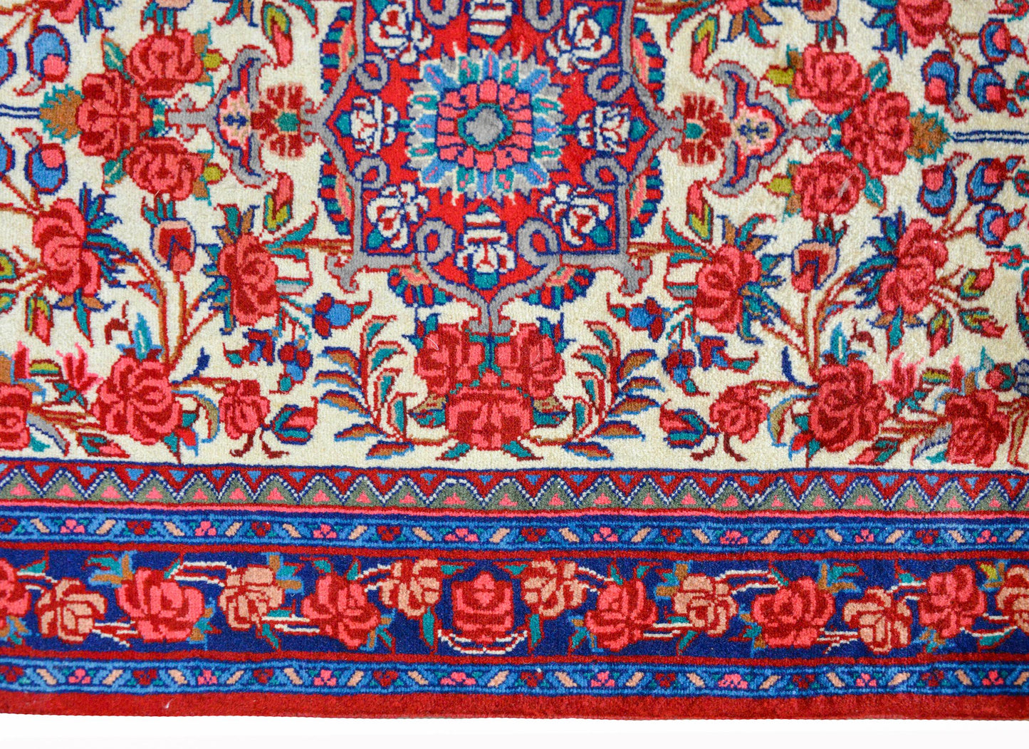Wonderful Vintage Persian Bidjar Rug For Sale