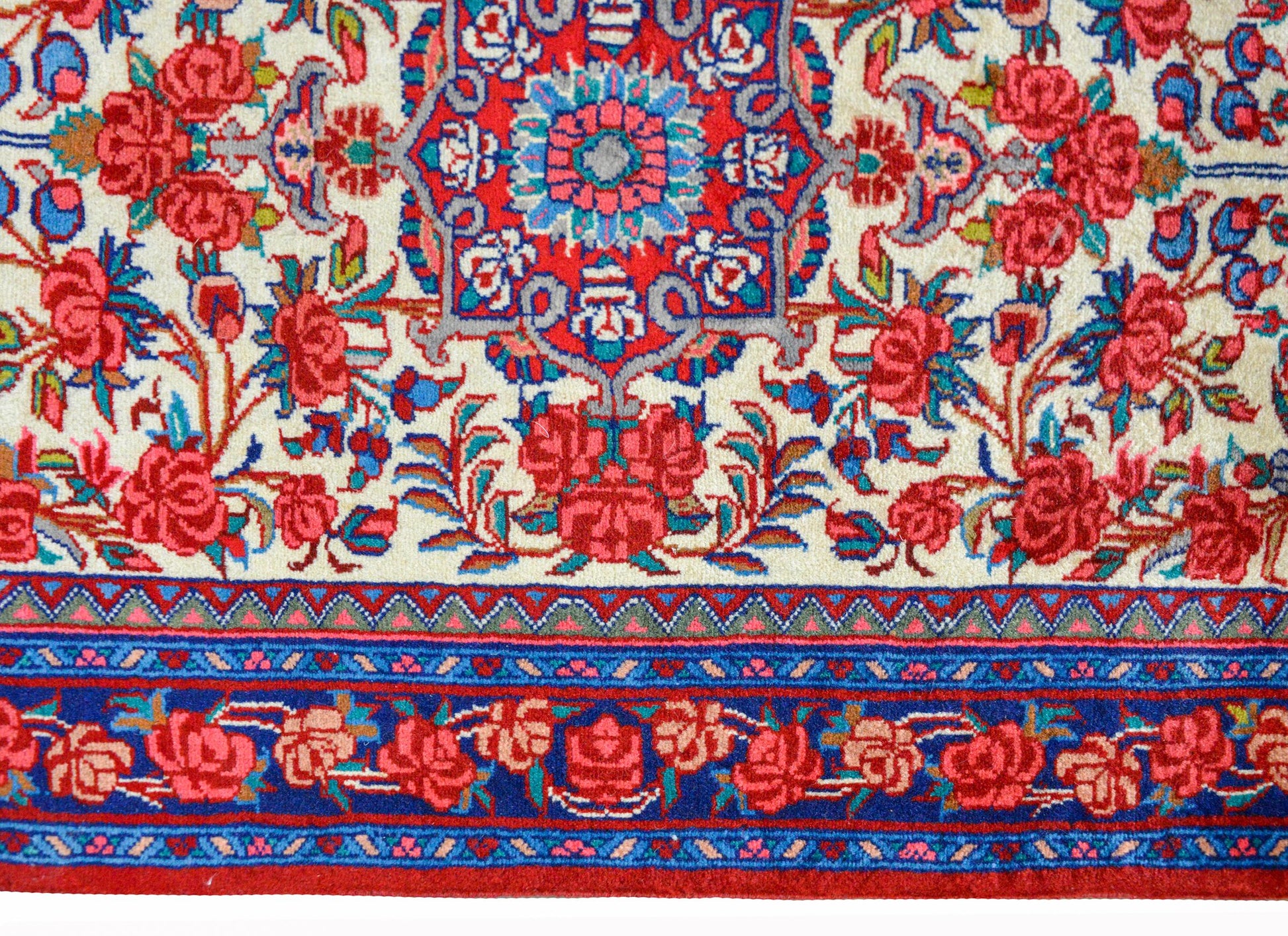 Wonderful Vintage Persian Bidjar Rug For Sale