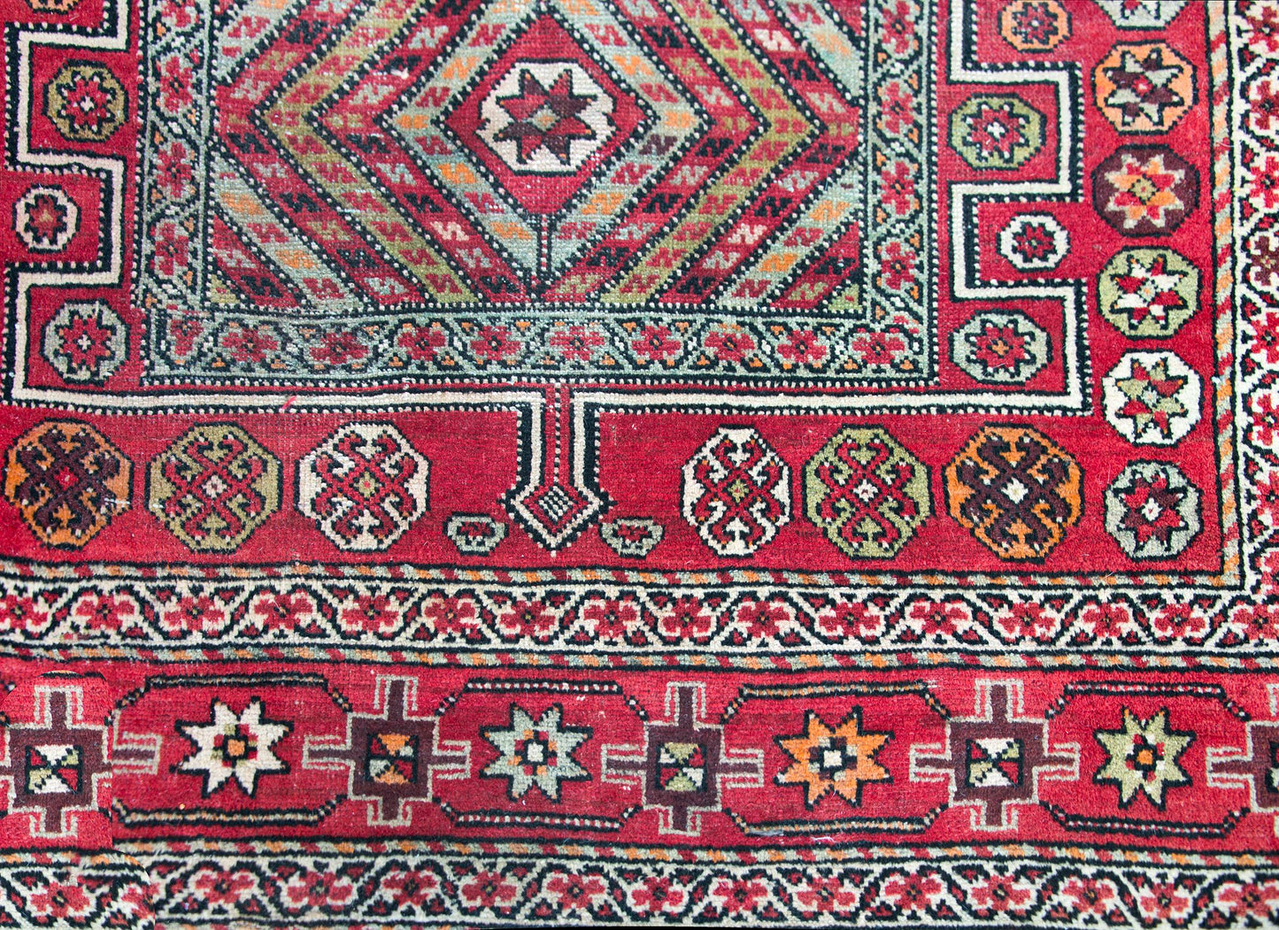 Early 20th Century Anatolian Turkish Rug For Sale