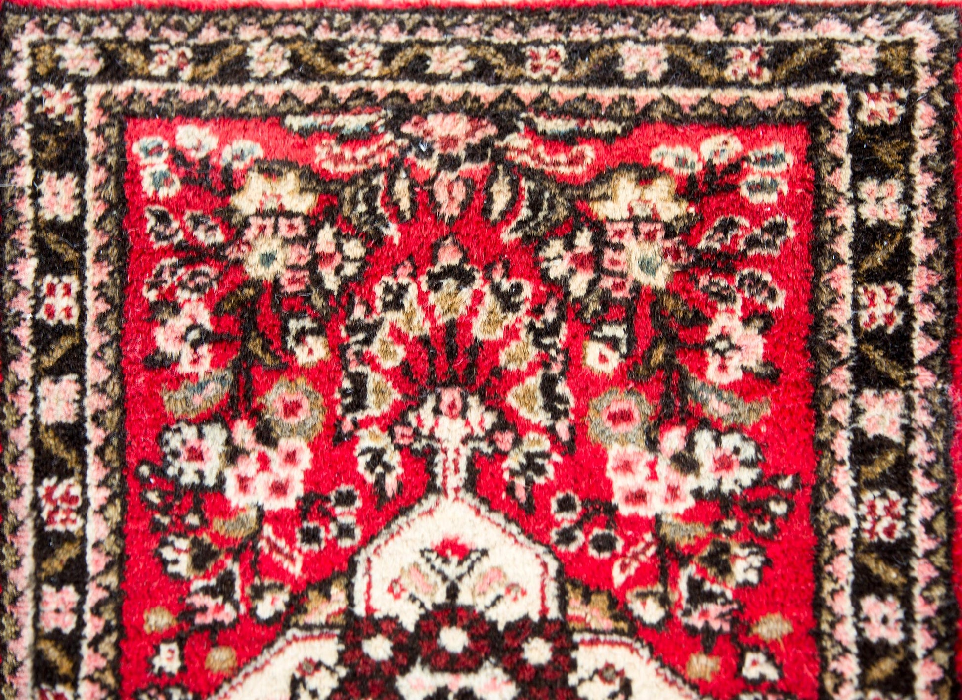 Mid-20th Century Persian Hamadan Rug For Sale
