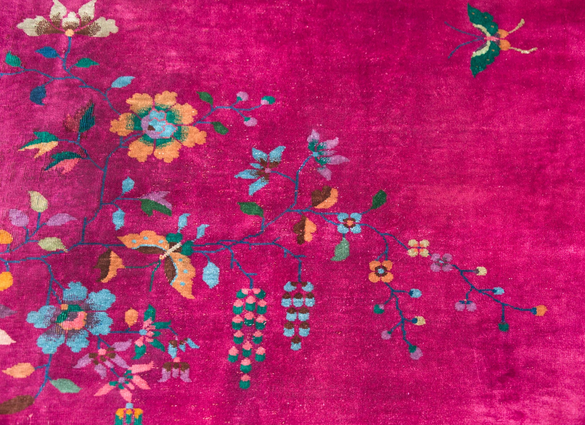 Early 20th Century Chinese Art Deco Rug For Sale