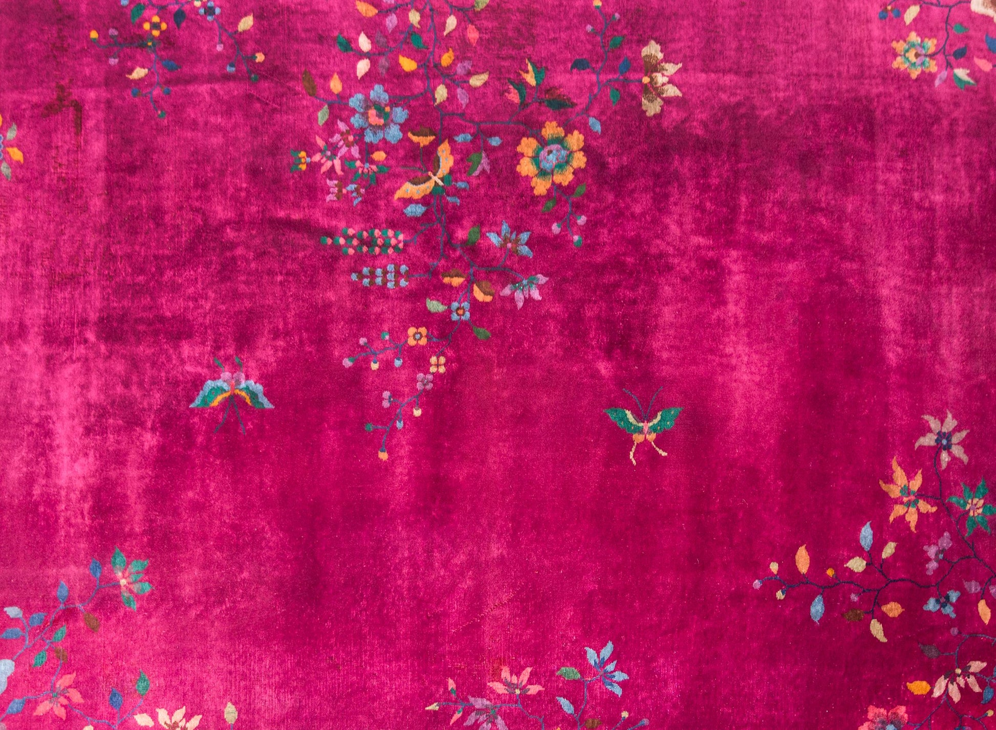 Early 20th Century Chinese Art Deco Rug For Sale