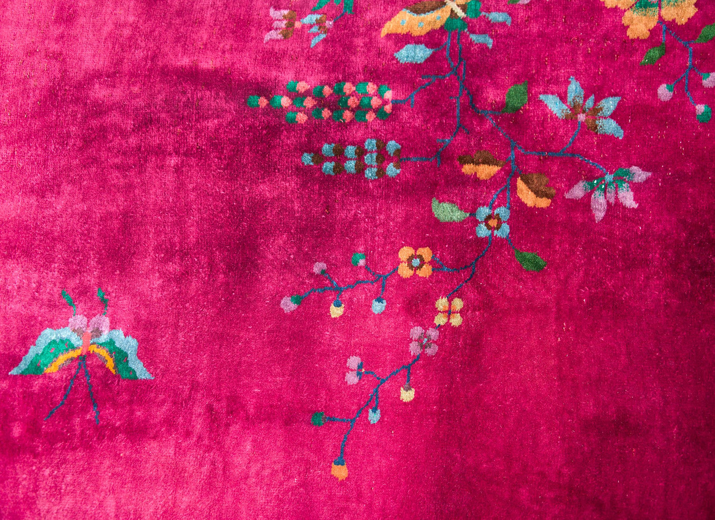 Early 20th Century Chinese Art Deco Rug For Sale