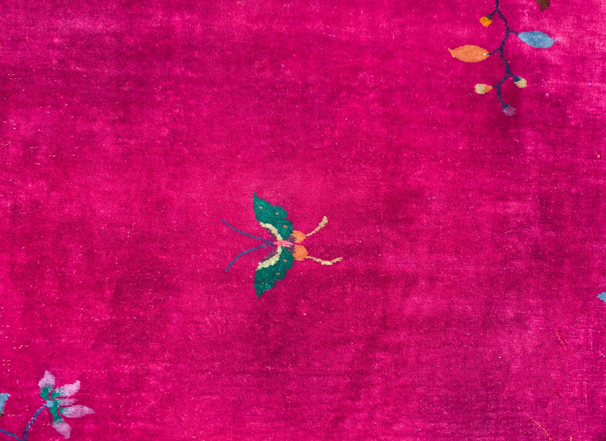 Early 20th Century Chinese Art Deco Rug For Sale
