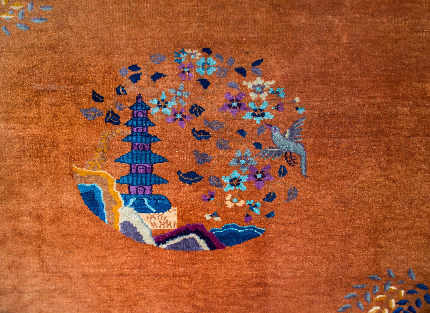 Early 20th Century Chinese Art Deco Rug For Sale
