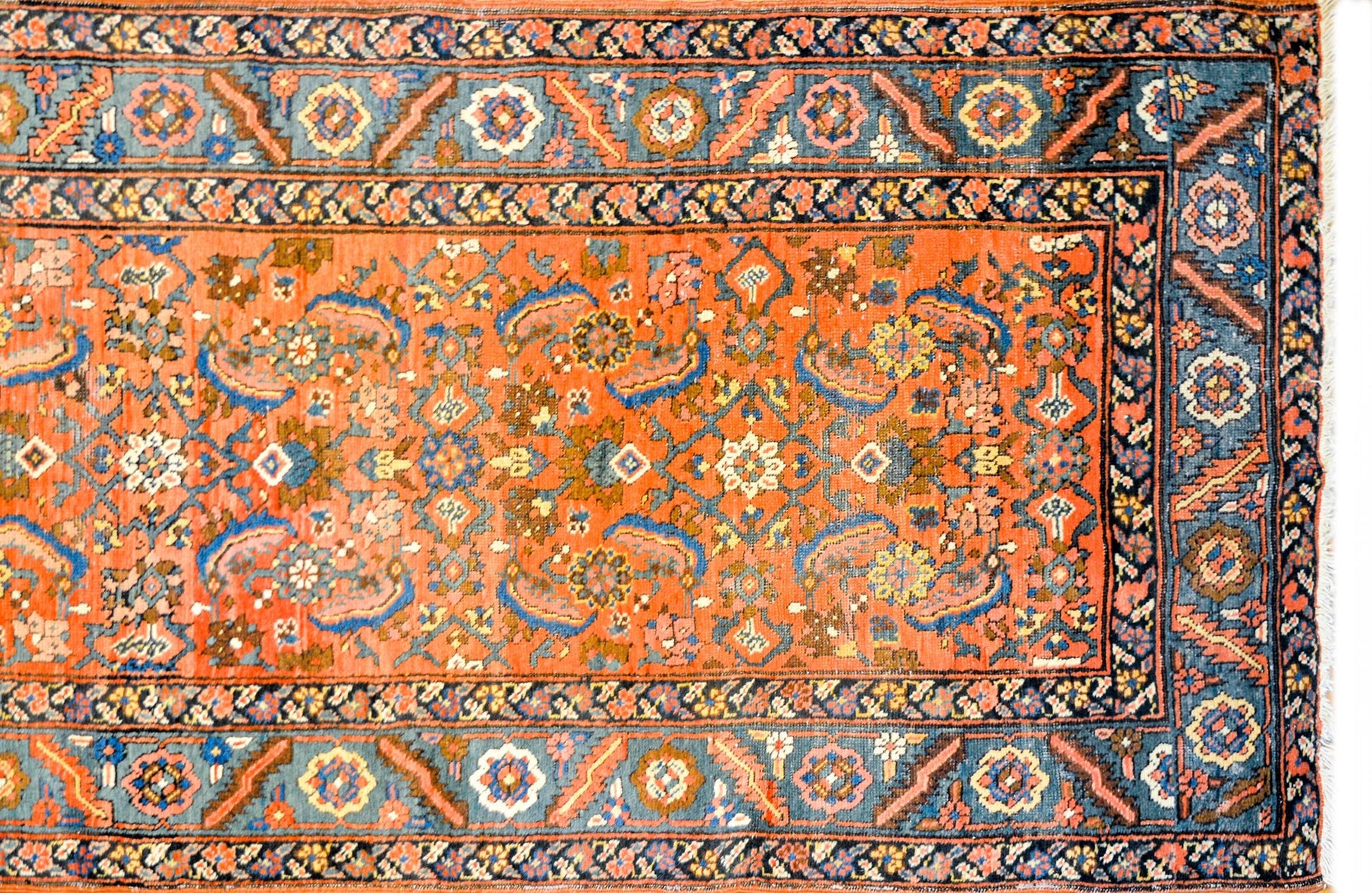 Wonderful Early 20th Century Heriz Runner For Sale