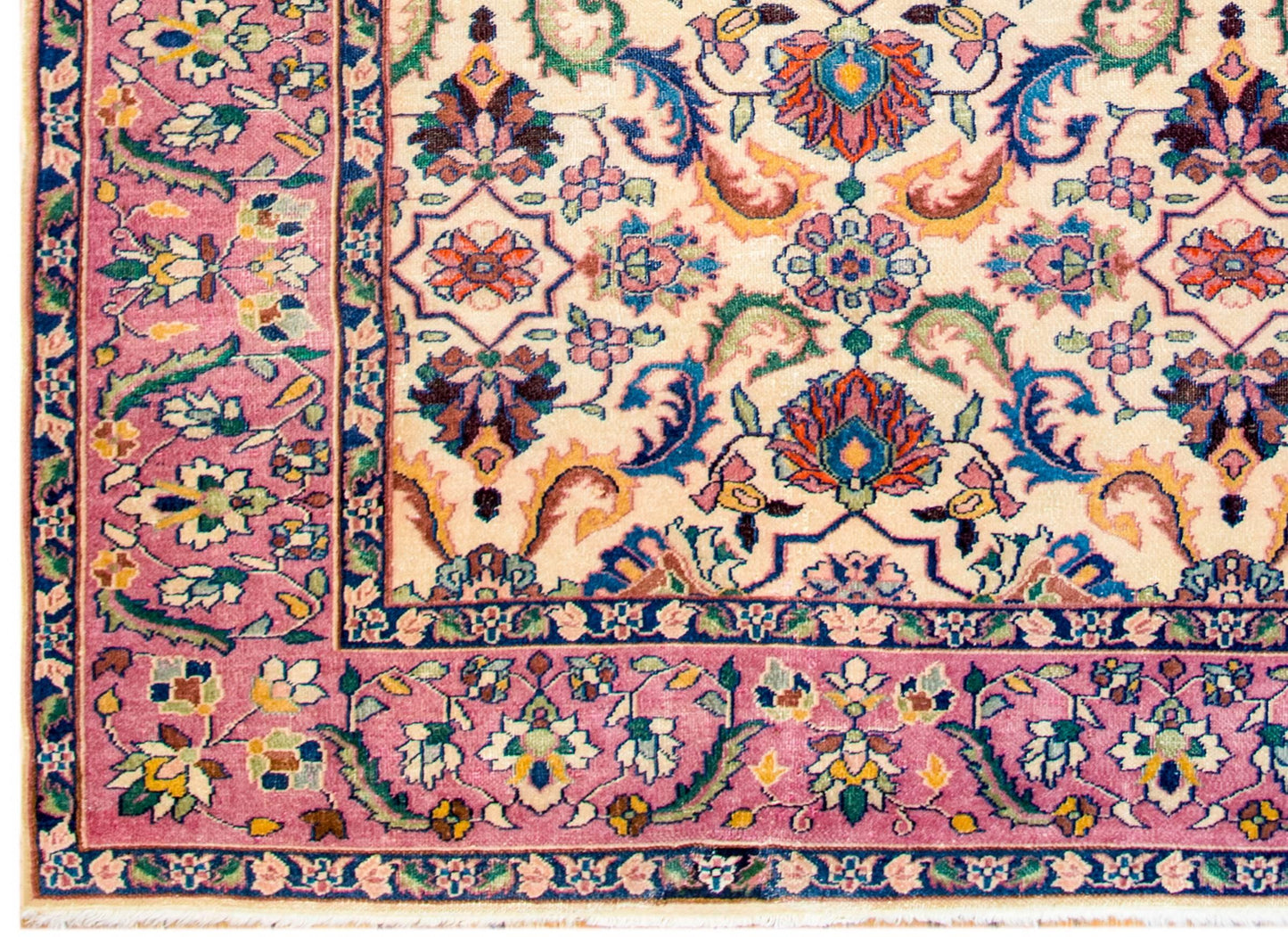 Beautiful Early 20th Century Agra Rug For Sale