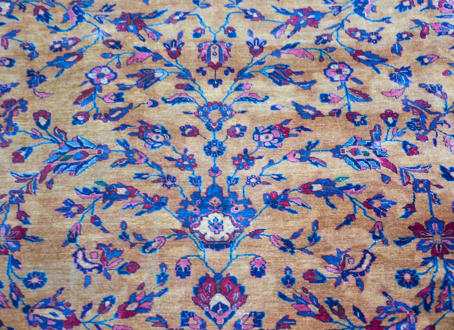 Early 20th Century Persian Kashan Rug For Sale