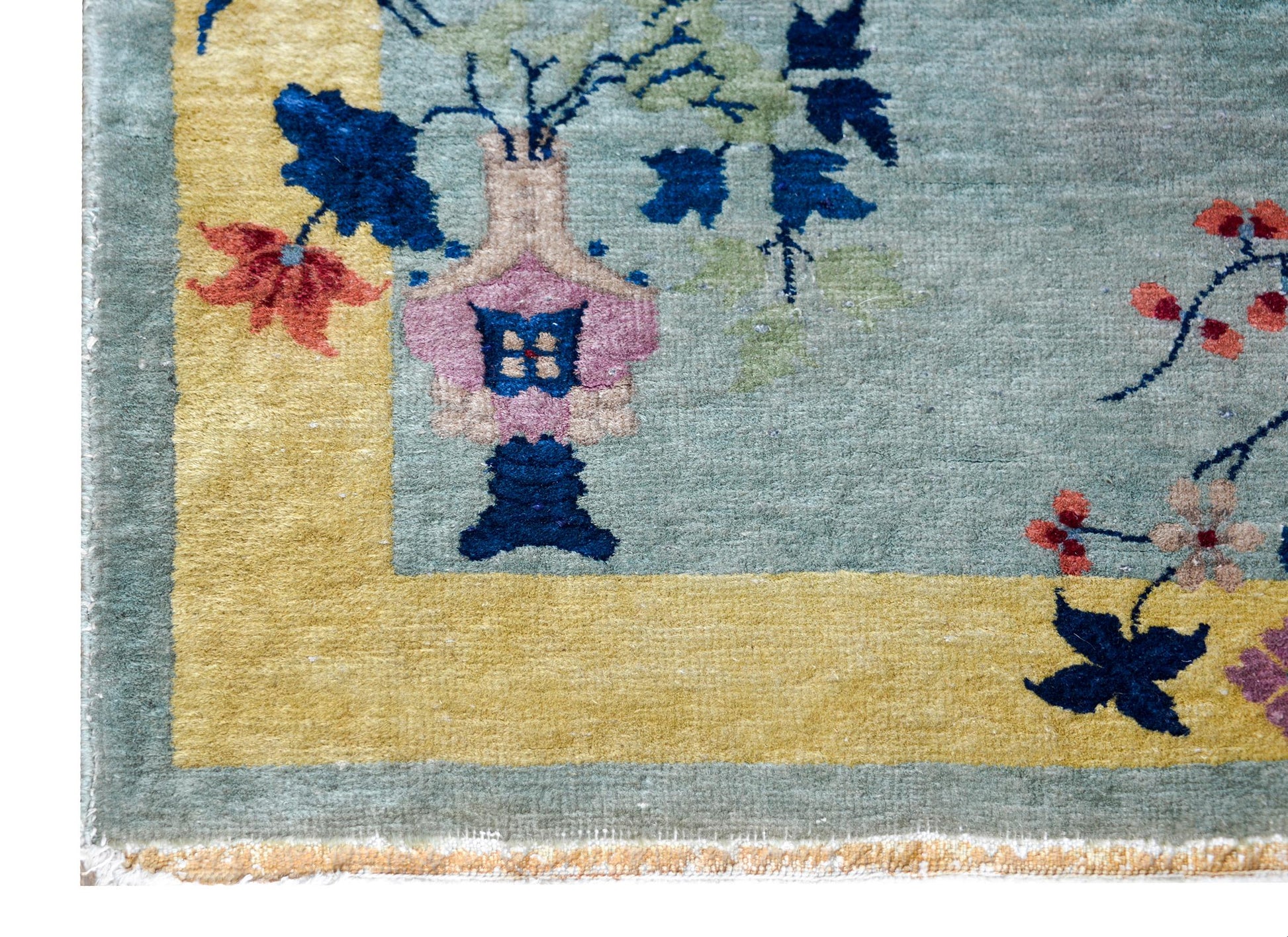 Early 20th Century Chinese Art Deco Rug For Sale