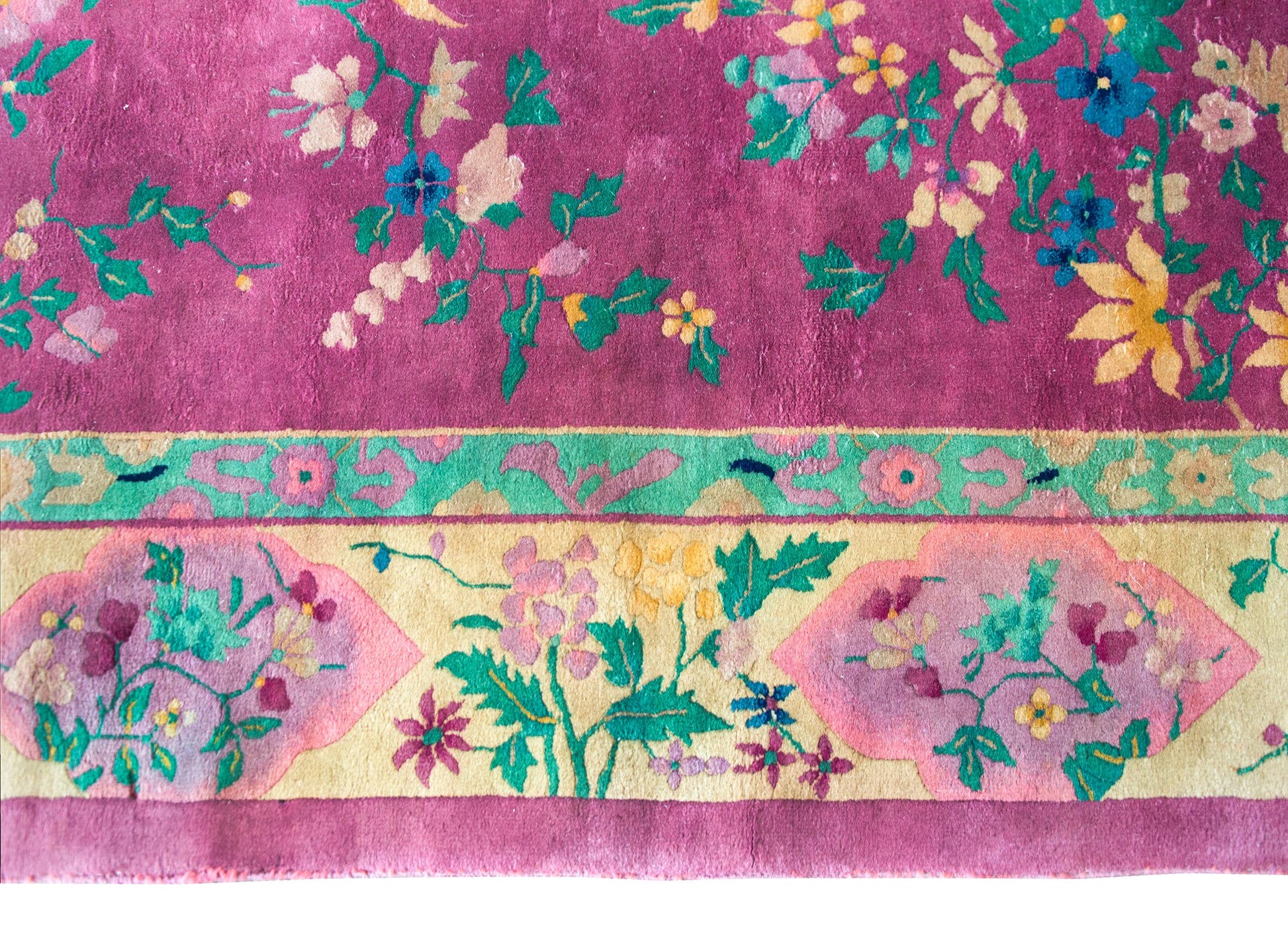 Early 20th Century Chinese Art Deco Rug For Sale
