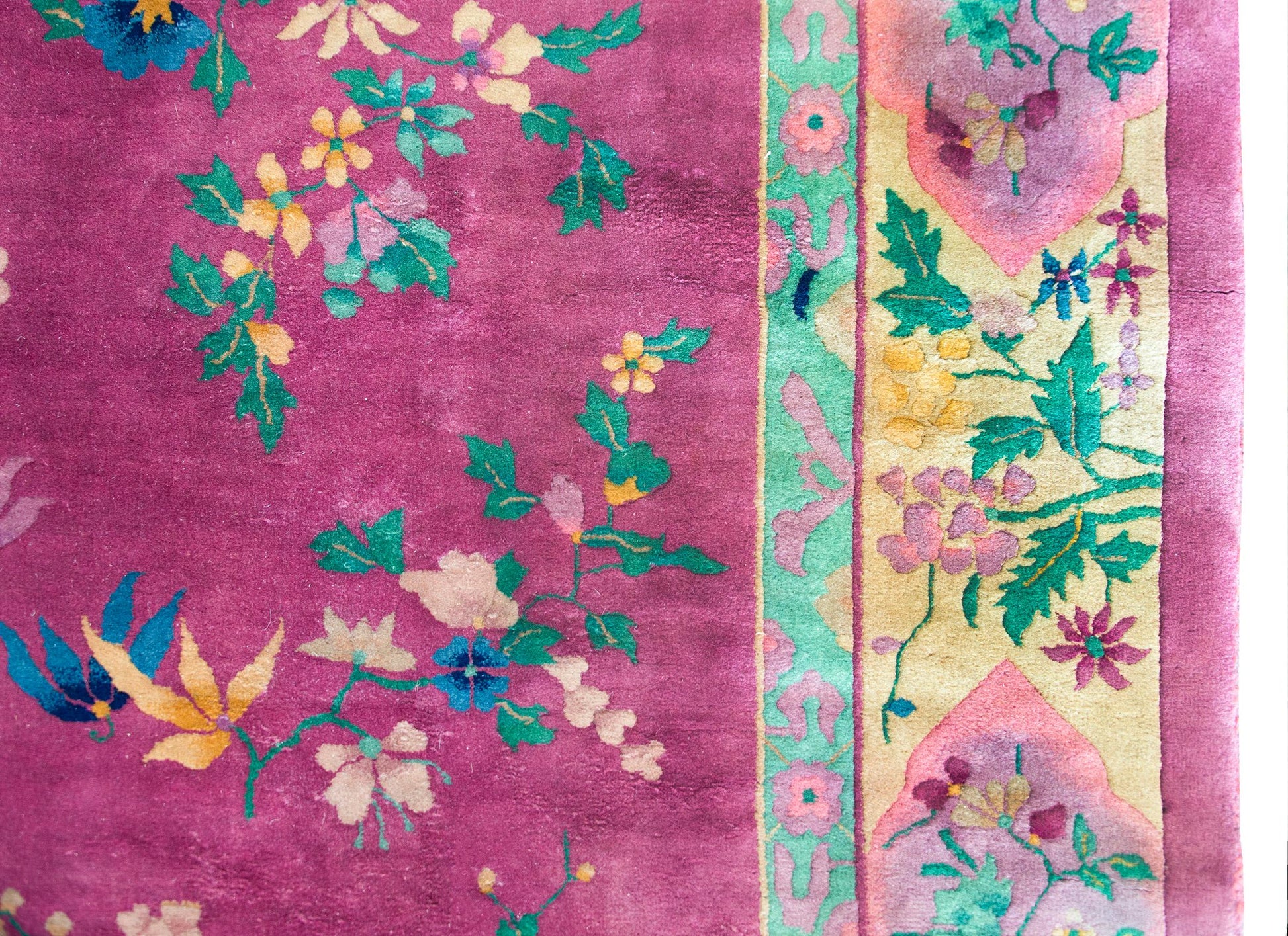 Early 20th Century Chinese Art Deco Rug For Sale